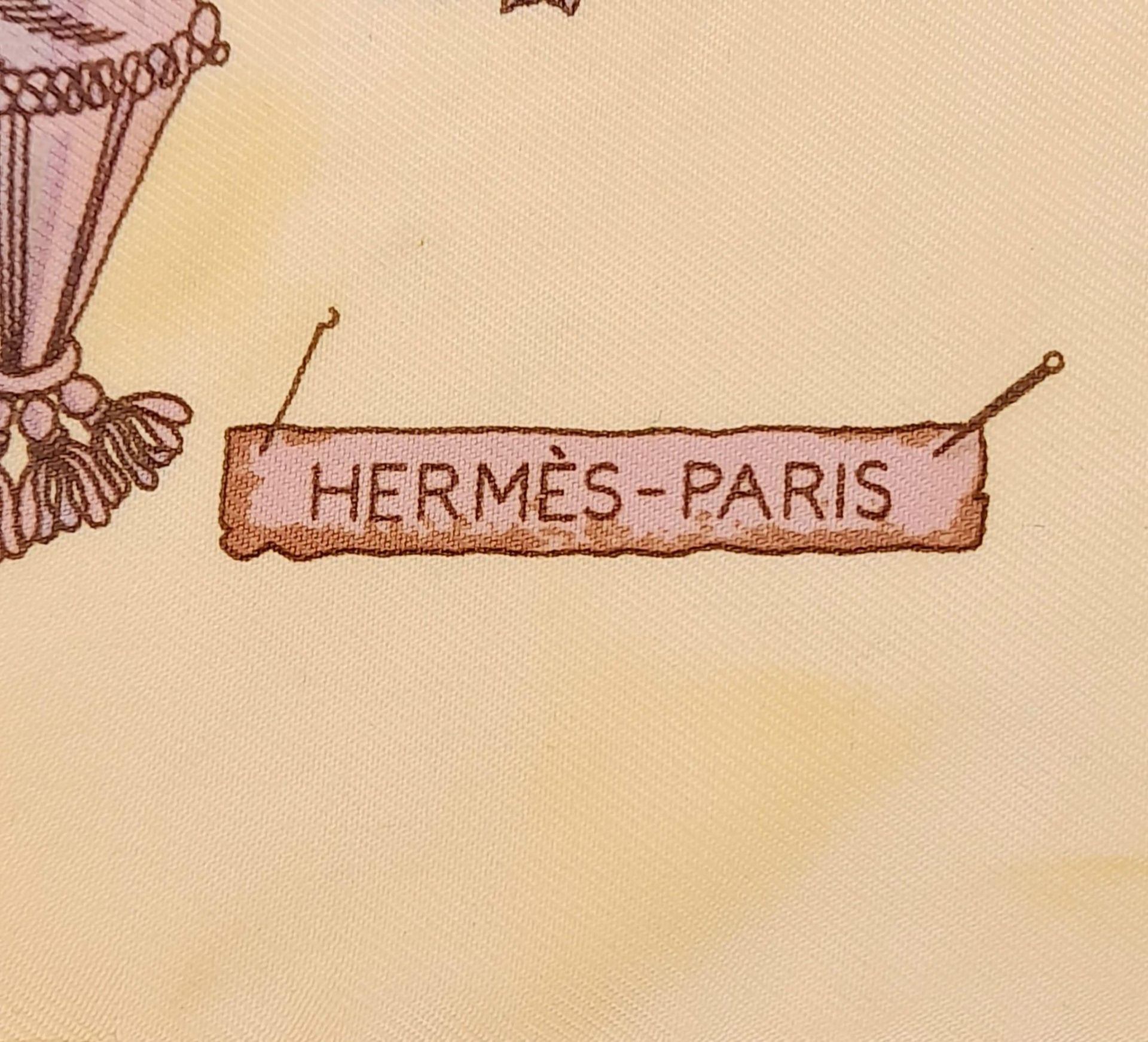 A Hermes Silk Scarf. Passementerie decoration. Good condition. 42cm x 42cm. Ref: 12738 - Bild 2 aus 5