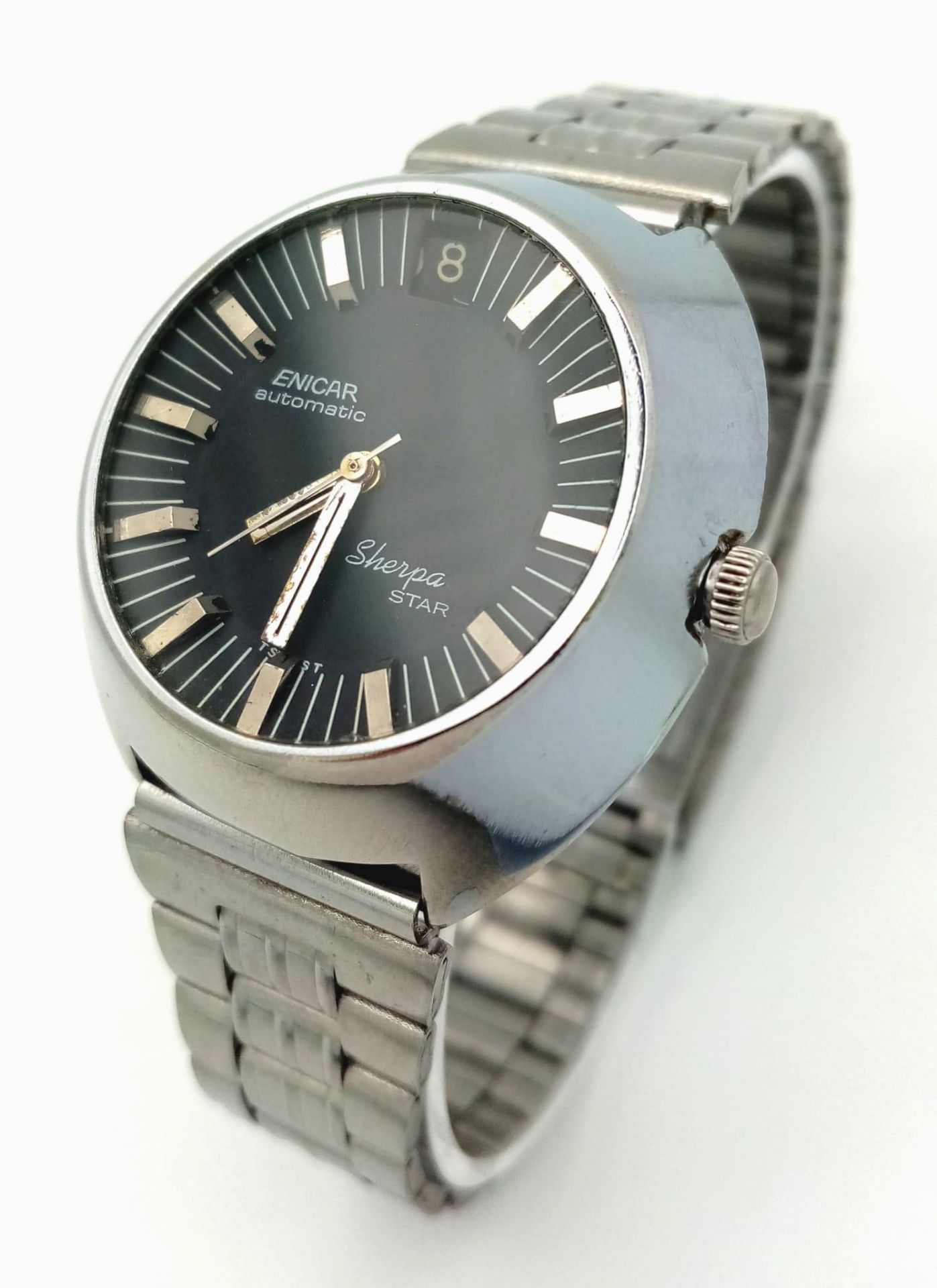 A Very Rare Enicar Sherpa Automatic Gents Watch. Stainless steel strap and case - 38mm. Black dial - Image 3 of 8