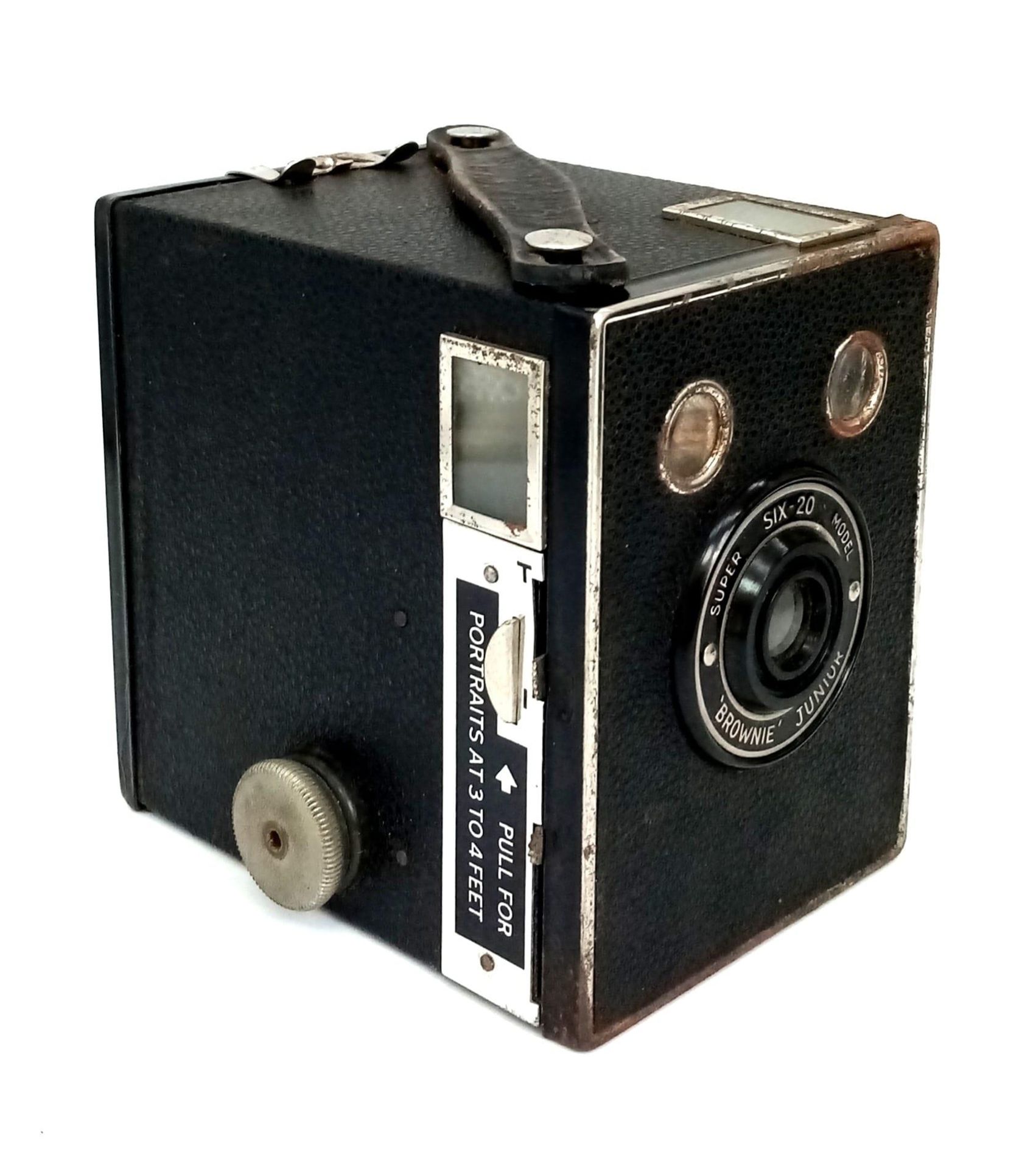 Two Vintage Kodak Cameras - A Kodak Brownie (with case) and a Kodak Super Six-20 Brownie Junior. A/F - Image 2 of 6