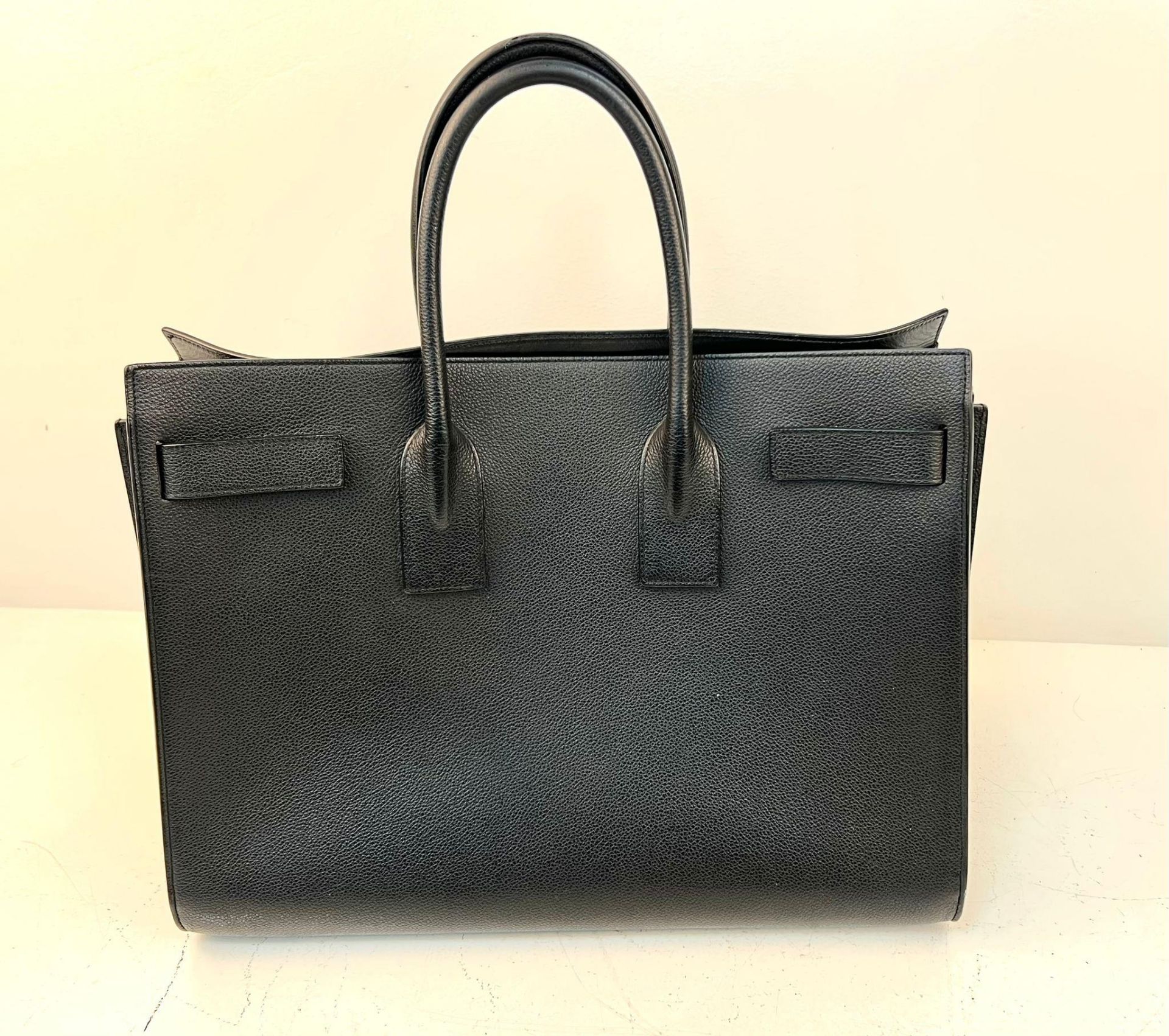 An Yves St Laurent (Saint Laurent) Sac du Jour Black Leather Tote Bag. Luxurious black calfskin - Bild 5 aus 8