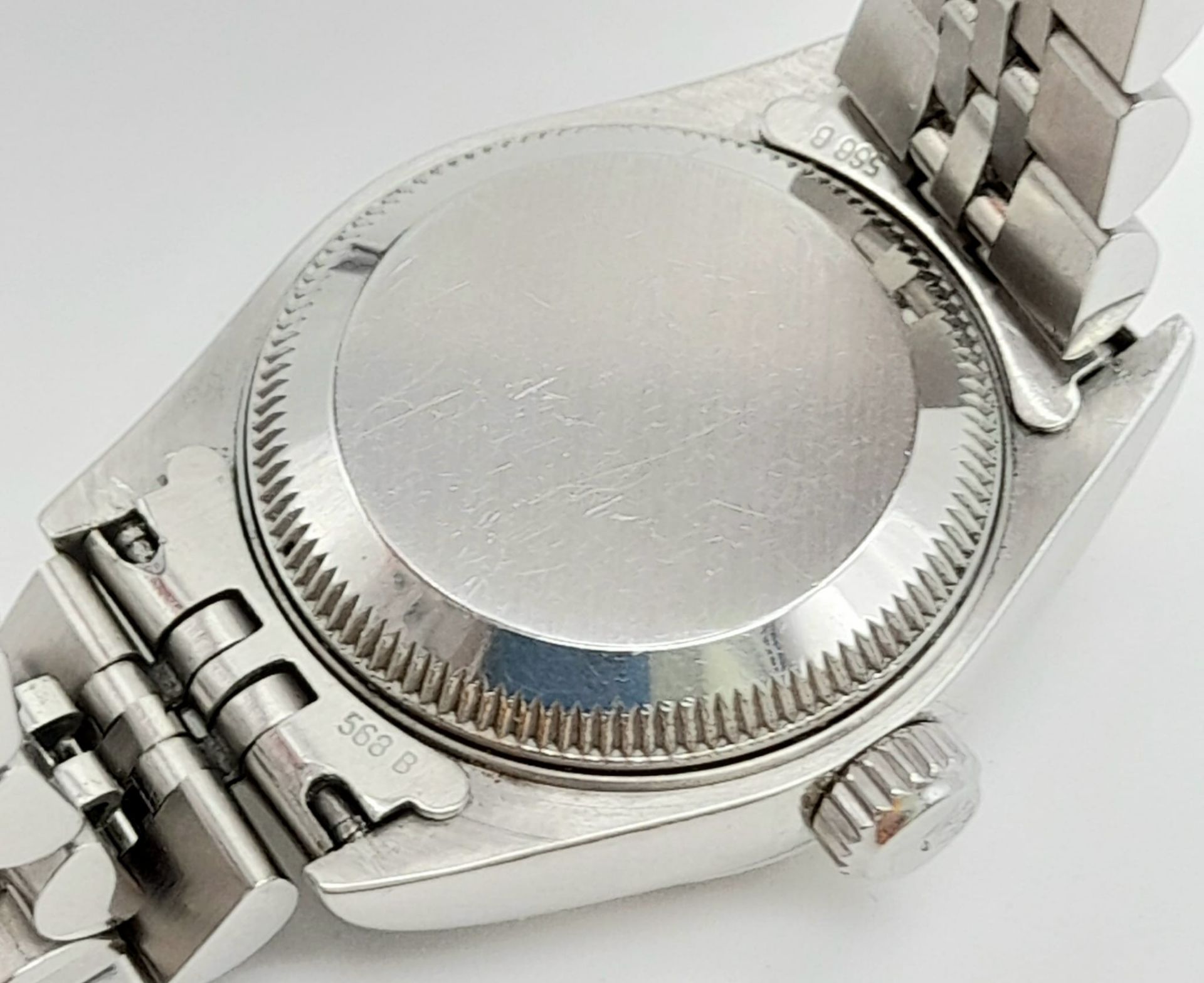 A Rolex Oyster Perpetual Datejust Ladies Watch. Stainless steel bracelet and case - 26mm. White dial - Bild 7 aus 8