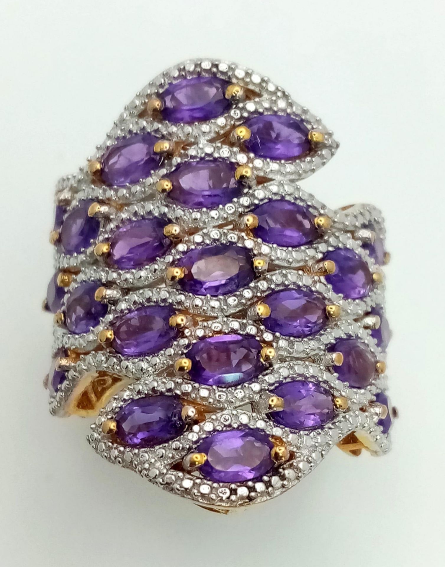 A Very Good Condition Sterling Silver Gilt and Amethyst Art Deco Style Ring Size Q. The Crown - Bild 2 aus 5