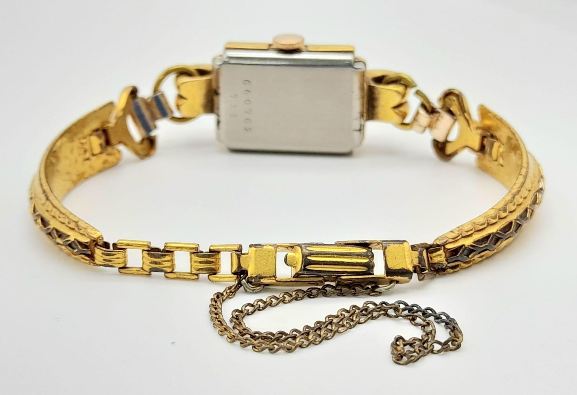 A Vintage Tudor (Rolex) Ladies Watch. Gold plated bracelet. Small rectangular case - 16 x 22mm. - Bild 4 aus 6