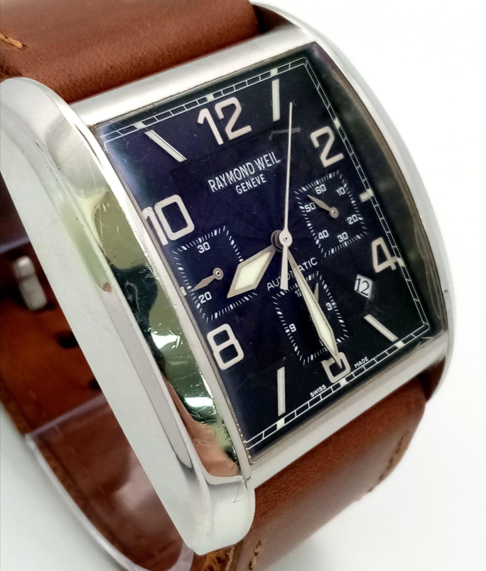 A Raymond Weil Giovanni Automatic Chronograph Gents Watch. Brown leather strap. Stainless steel case - Image 3 of 7