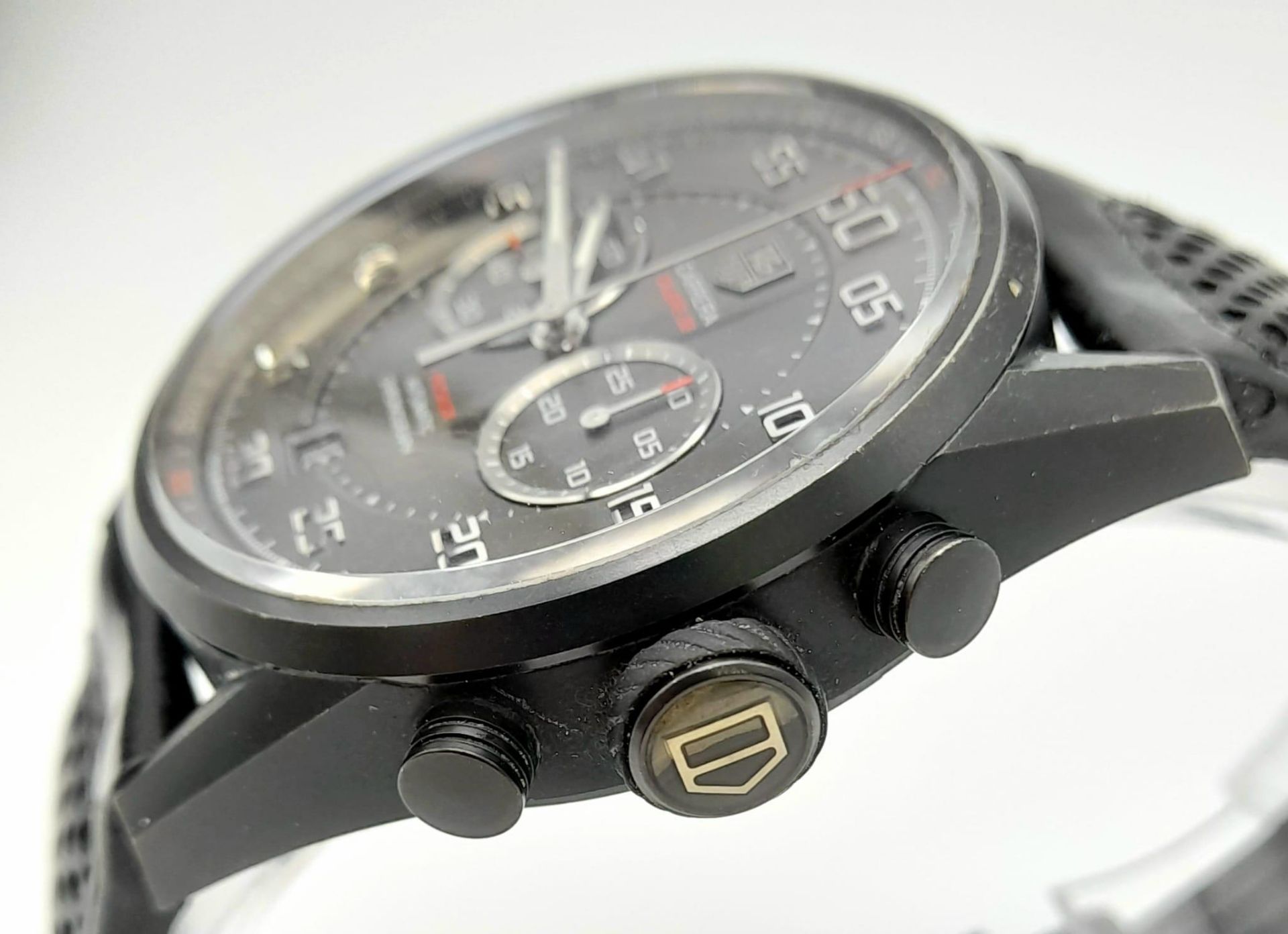 A Tag Heuer Carrera Flyback Automatic Chronograph Gents Watch. Black leather/rubber strap. Case - - Bild 4 aus 13
