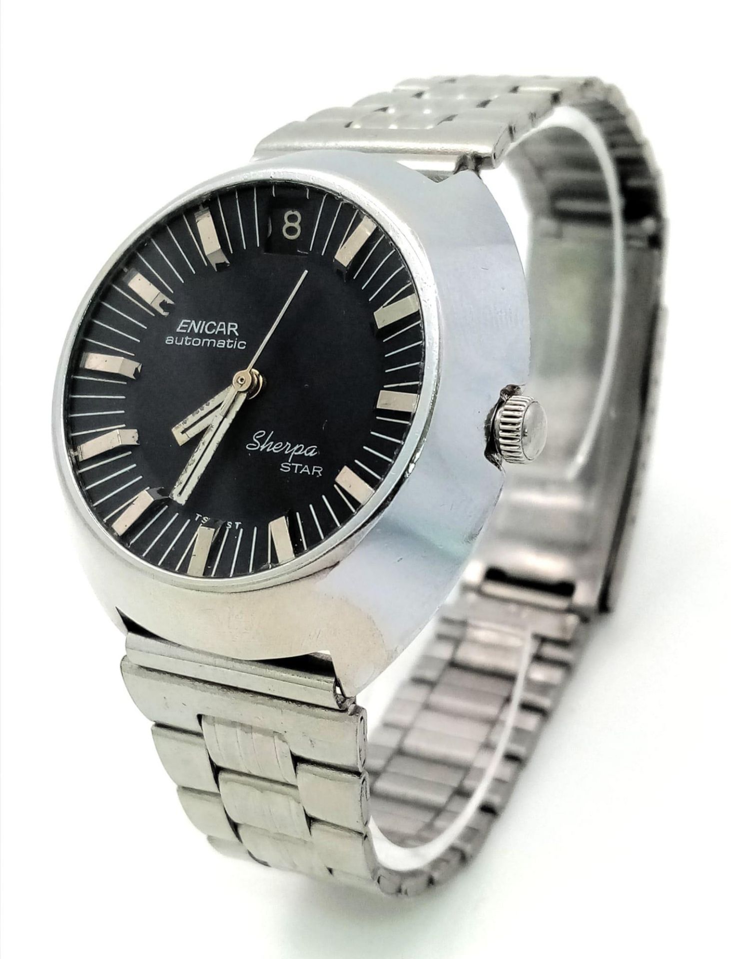 A Very Rare Enicar Sherpa Automatic Gents Watch. Stainless steel strap and case - 38mm. Black dial