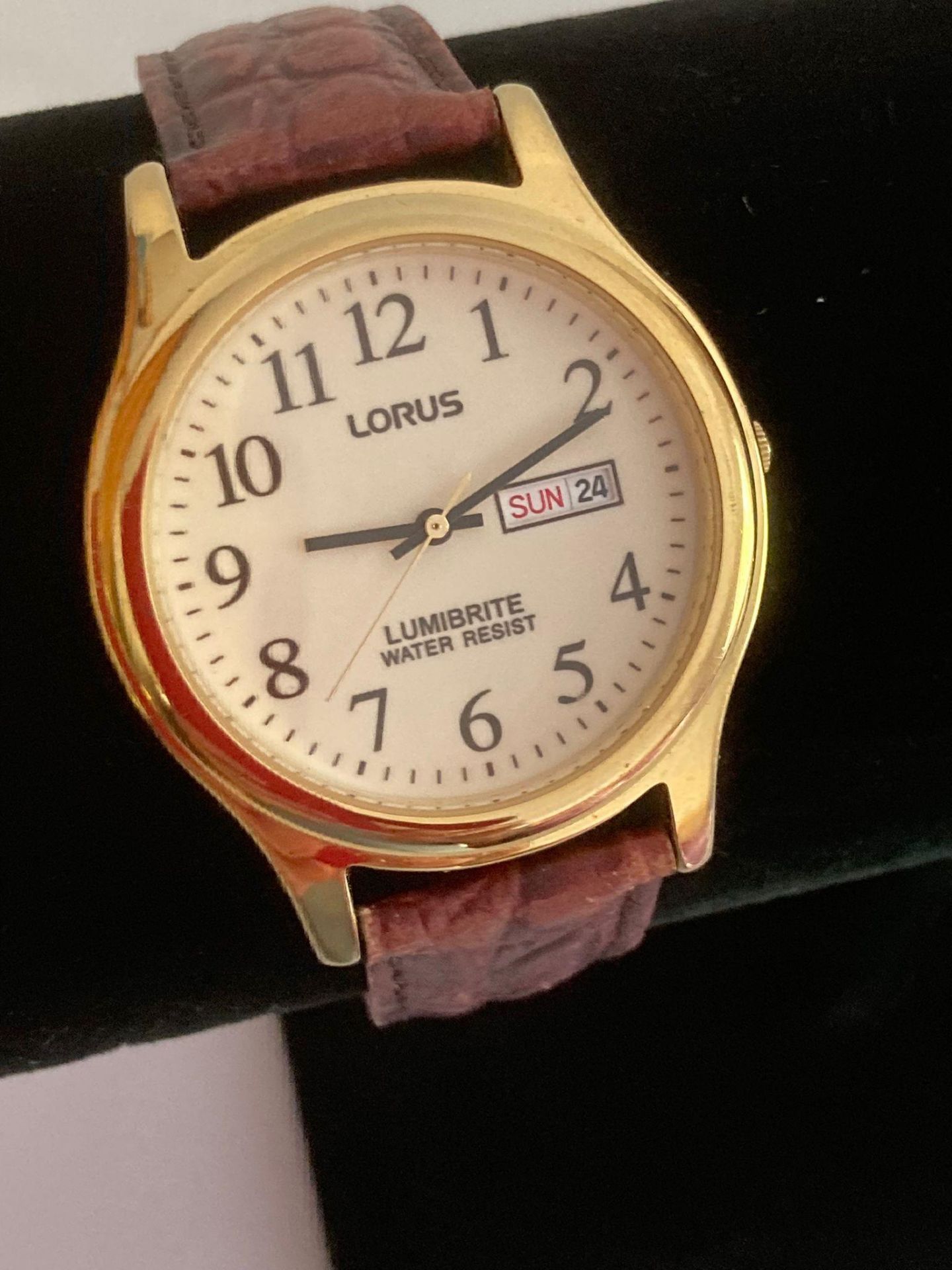 2 x Gentlemans Quality Quartz wristwatches in Gold Tone To include a Classic Polo Golden bracelet - Image 2 of 3