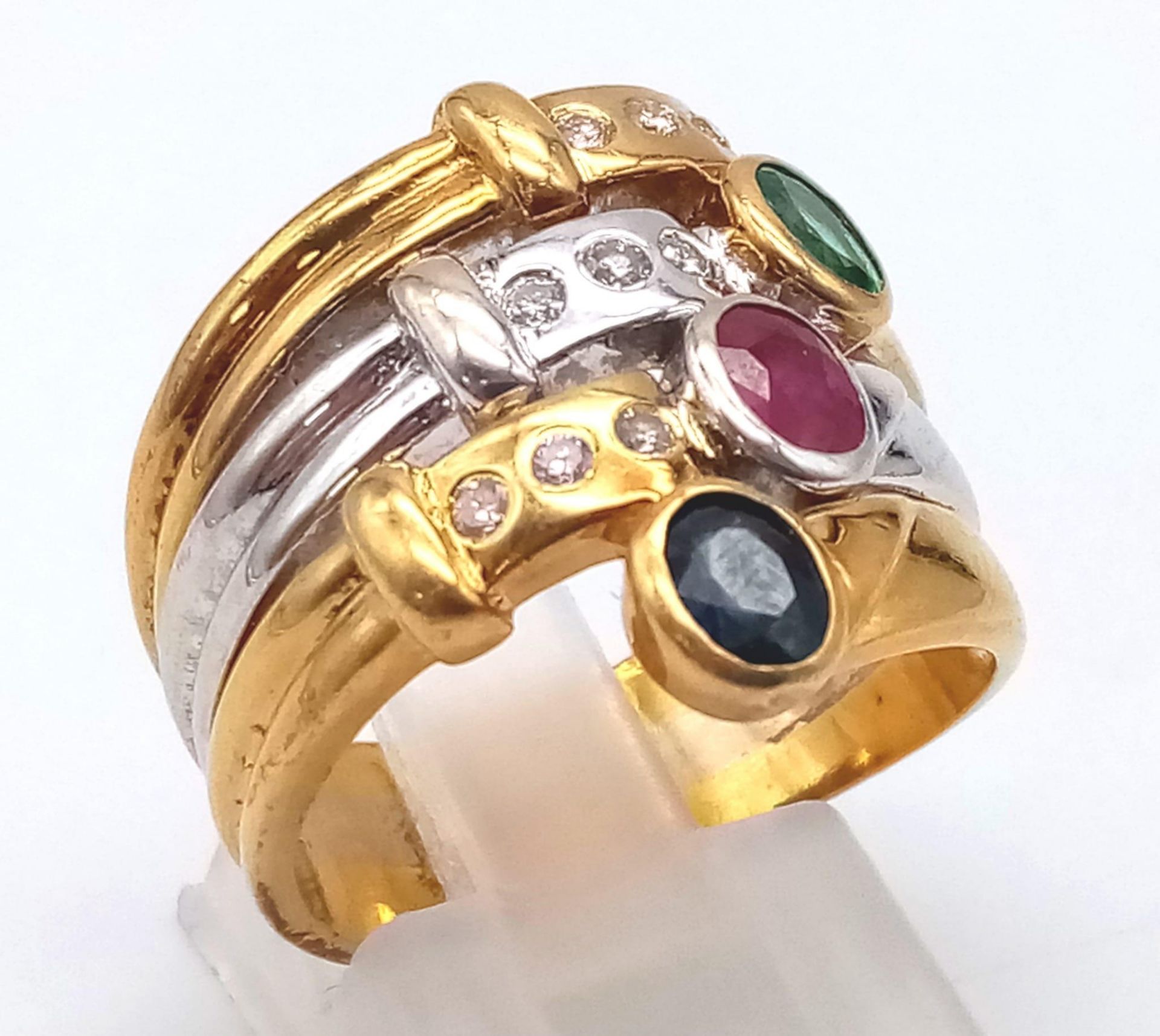 An Incredible 18K Yellow and White Gold Multi-Gemstone Ladies Dress Ring. Two full inner bands - one - Bild 3 aus 4