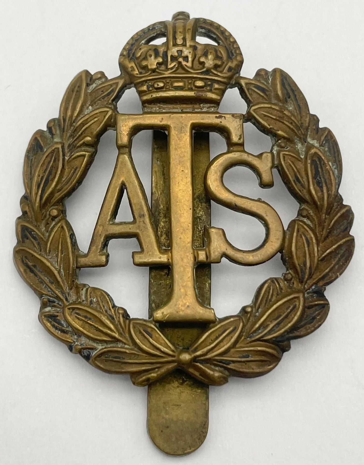 Three British Military Cap Badges: WW1 Dorsetshire Regiment Corp, WW2 Royal Artillery Manchester and - Image 5 of 6