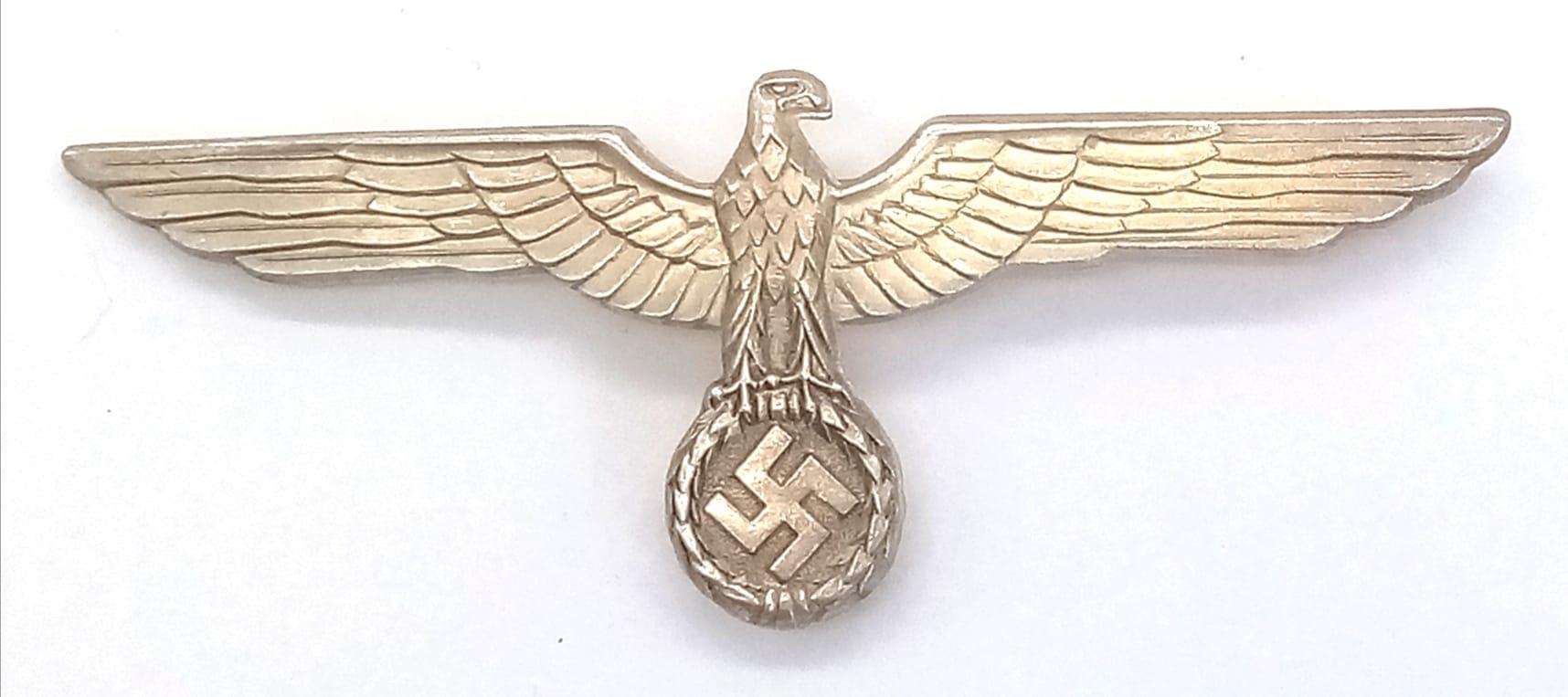 WW2 German Kriegsmarine “Tropical Whites” Breast Eagle. Maker: Assman.