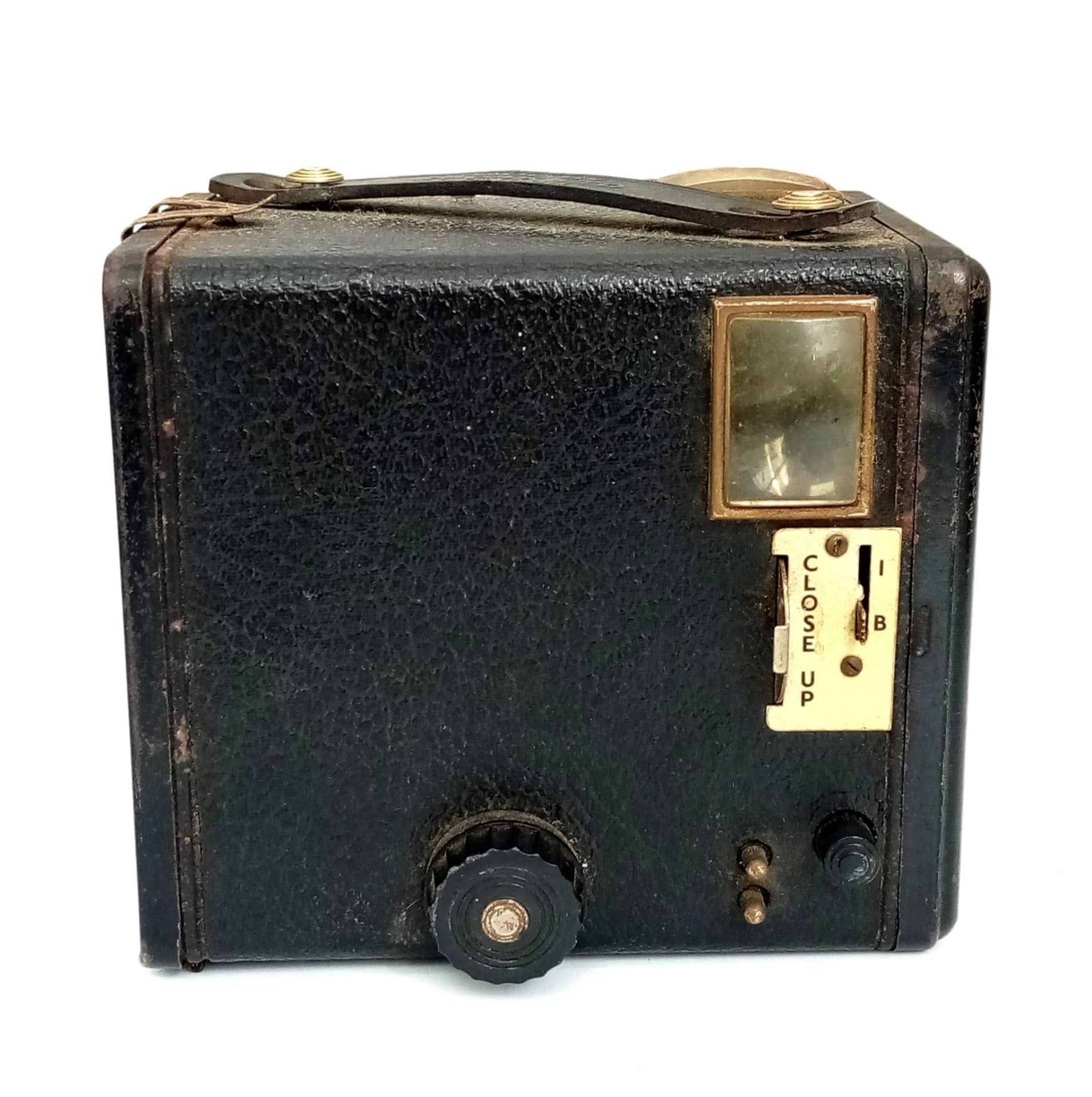 Two Vintage Kodak Cameras. A Kodak Brownie 127 (with case) and a Six-20 Model D. A/F - Image 2 of 6