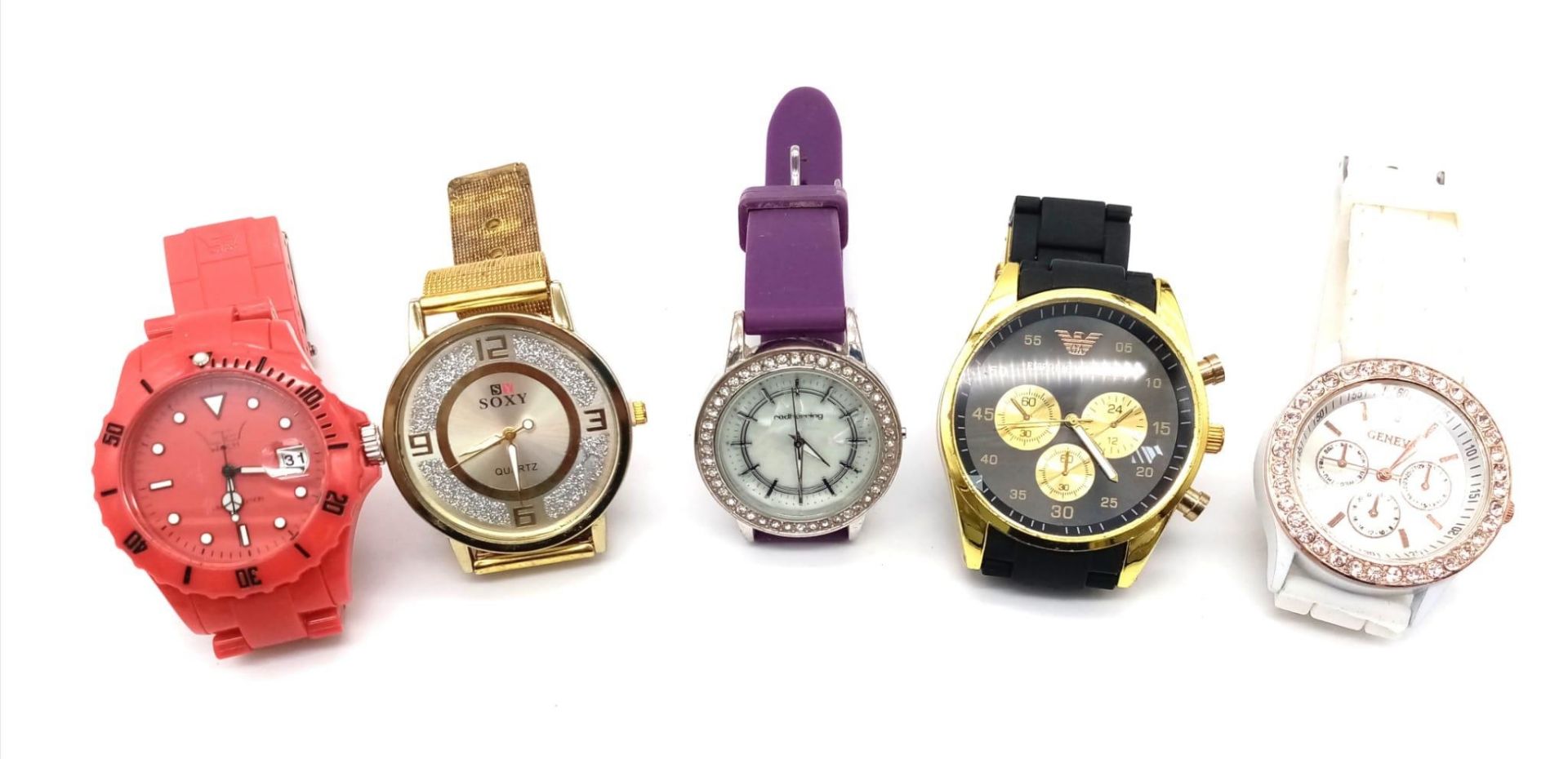 SELECTION OF 5 WATCHES MARKED AS EMPORIO ARMANI, GENEVA, RED HERRING, SOXY & LTD WATCH AF