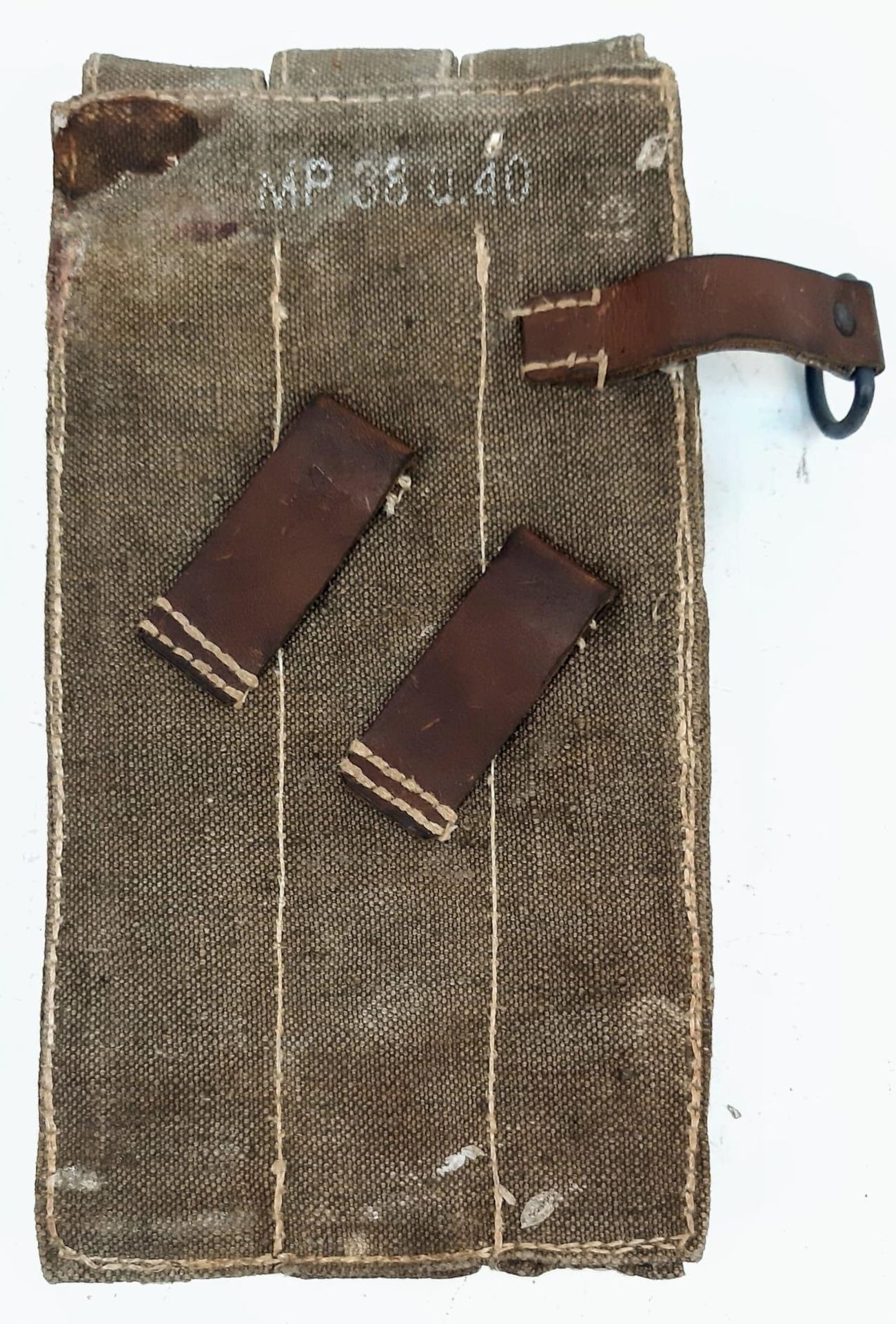 WW2 German MP38 – MP40 Ammo Pouch with 3 MP40 Magazines Dated 1941. Nice Markings. 100% Original. - Image 4 of 4