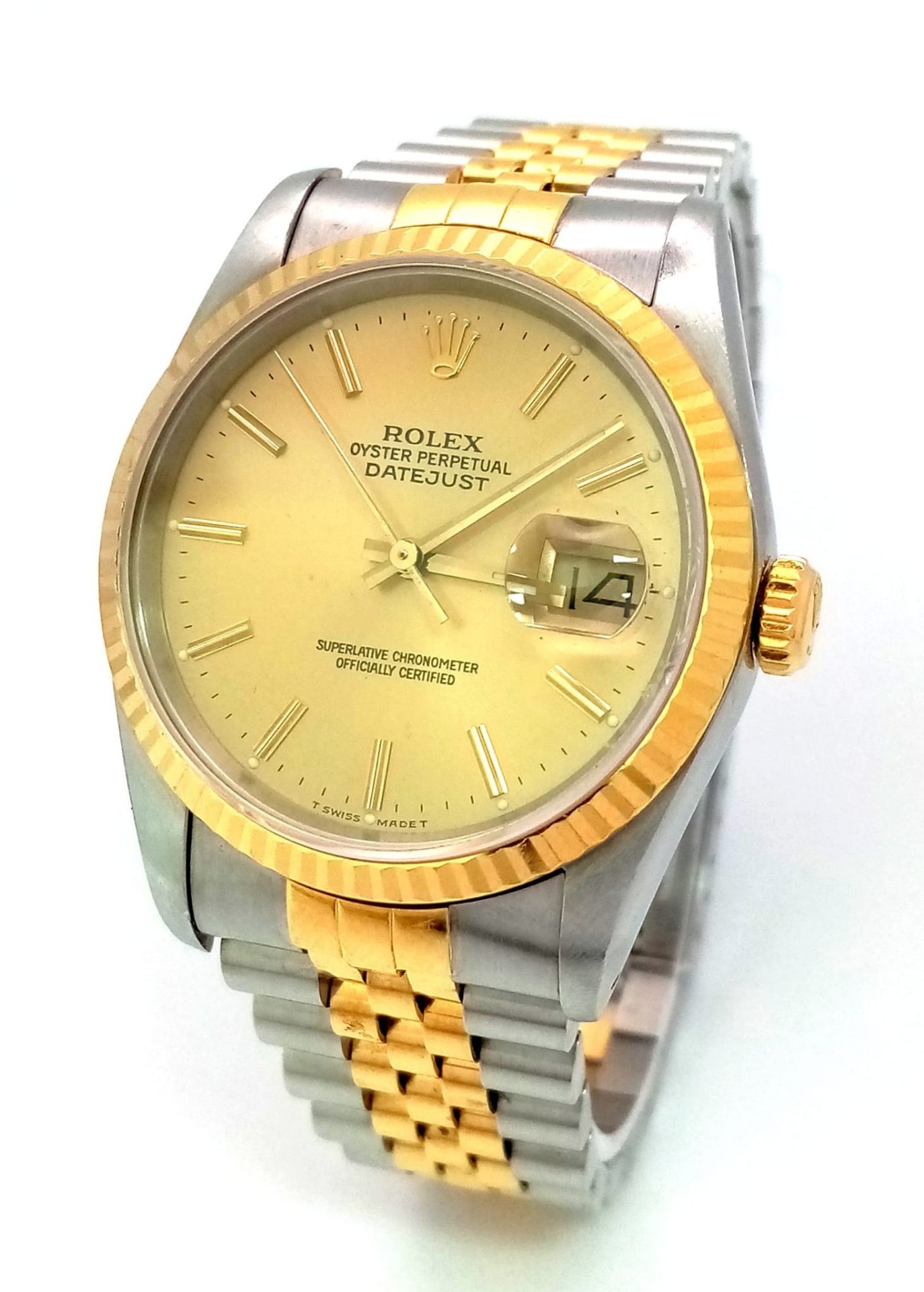 A Rolex Oyster Perpetual Datejust Gents Watch. Bi-metal strap and case - 36mm. Gold tone dial. - Image 3 of 5