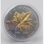 A FINE SILVER 1OZ ARGENT PUR CANADA MAPLE LEAF 5 DOLLAR COIN 1988 - 2008 IN CASE