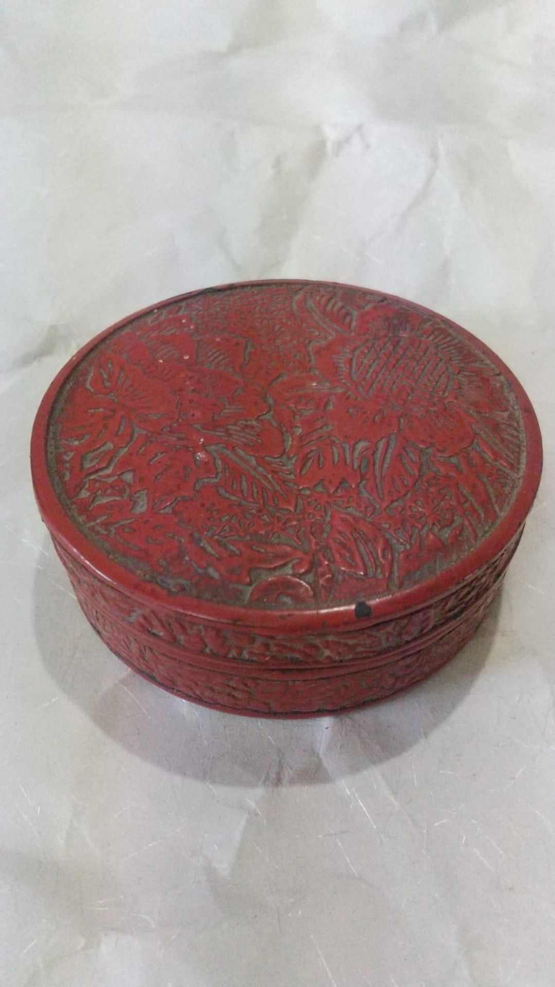 Antique 1600-1868 Cinnabar red lacquer box. Antique red Cinnabar red lacquer Buddhist incense box. - Image 2 of 5