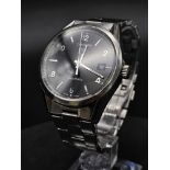 A FABULOUS TAG-HEUER CARRERA AUTOMATIC WATCH IN STAINLESS STEEL WITH COMPLIMENTARY BLACK DIAL . 40mm