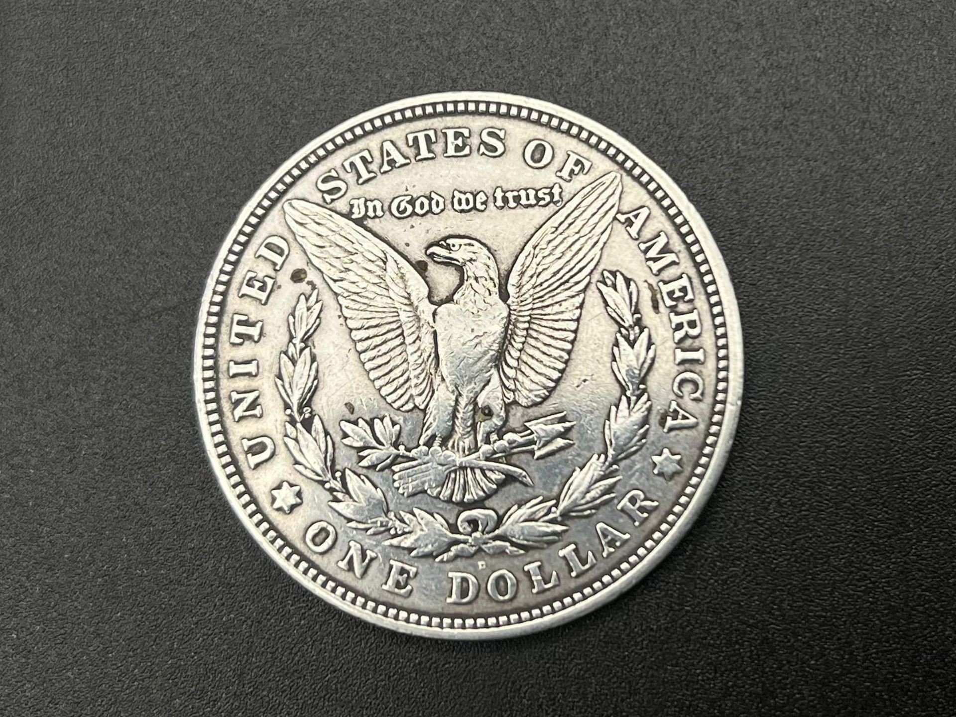 A 1921 USA Morgan Dollar, Denver Mint. Good Definition. Total Weight 27 grams.
