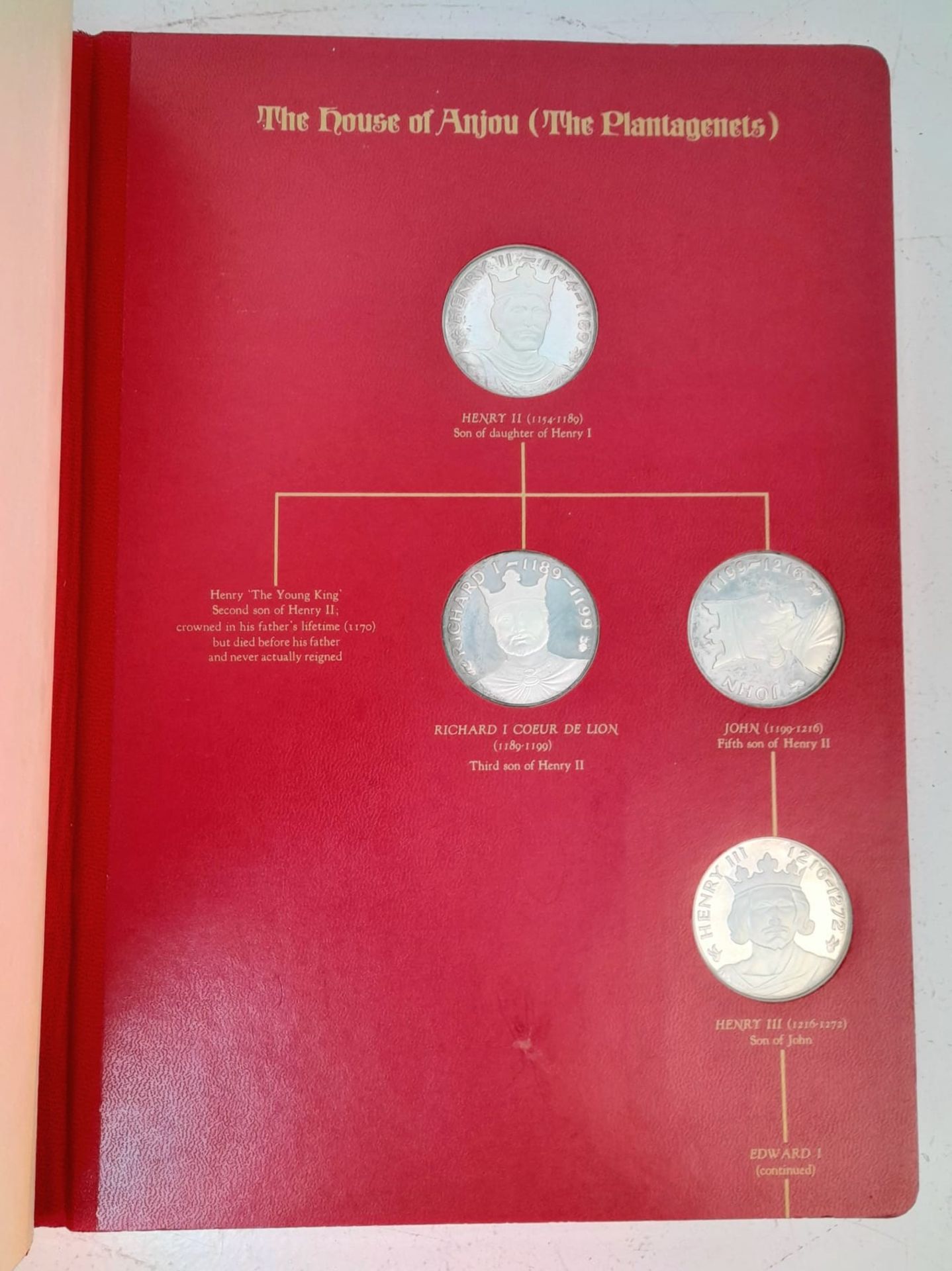 The Kings and Queens of England. First edition sterling silver proof medal set. 43 monarchs in - Image 8 of 8