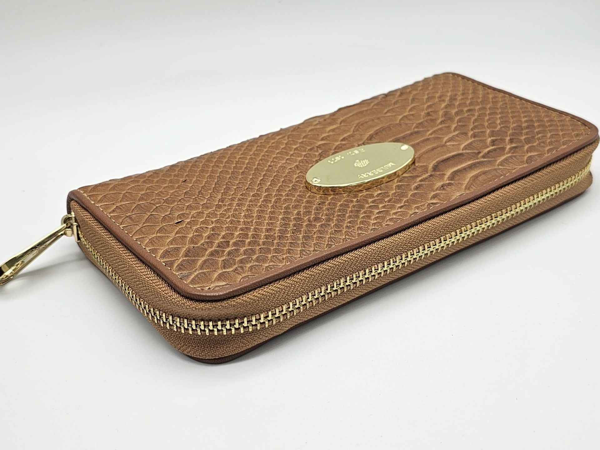 A Mulberry Brown Leather Clutch Bag/Wallet. Textured leather exterior with an inner zipped - Bild 7 aus 9
