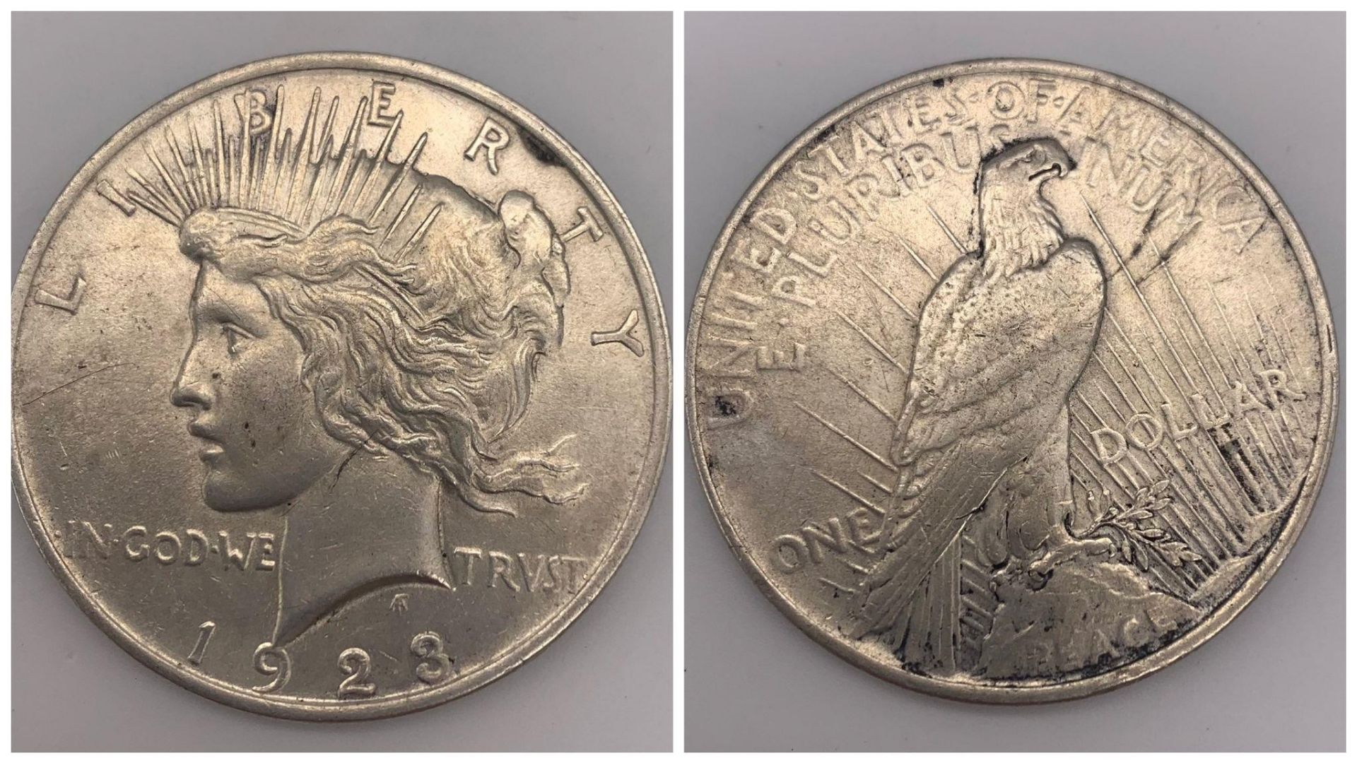 An American 1923 Silver Peace Dollar -Extremely Fine Condition. 26.88 Grams