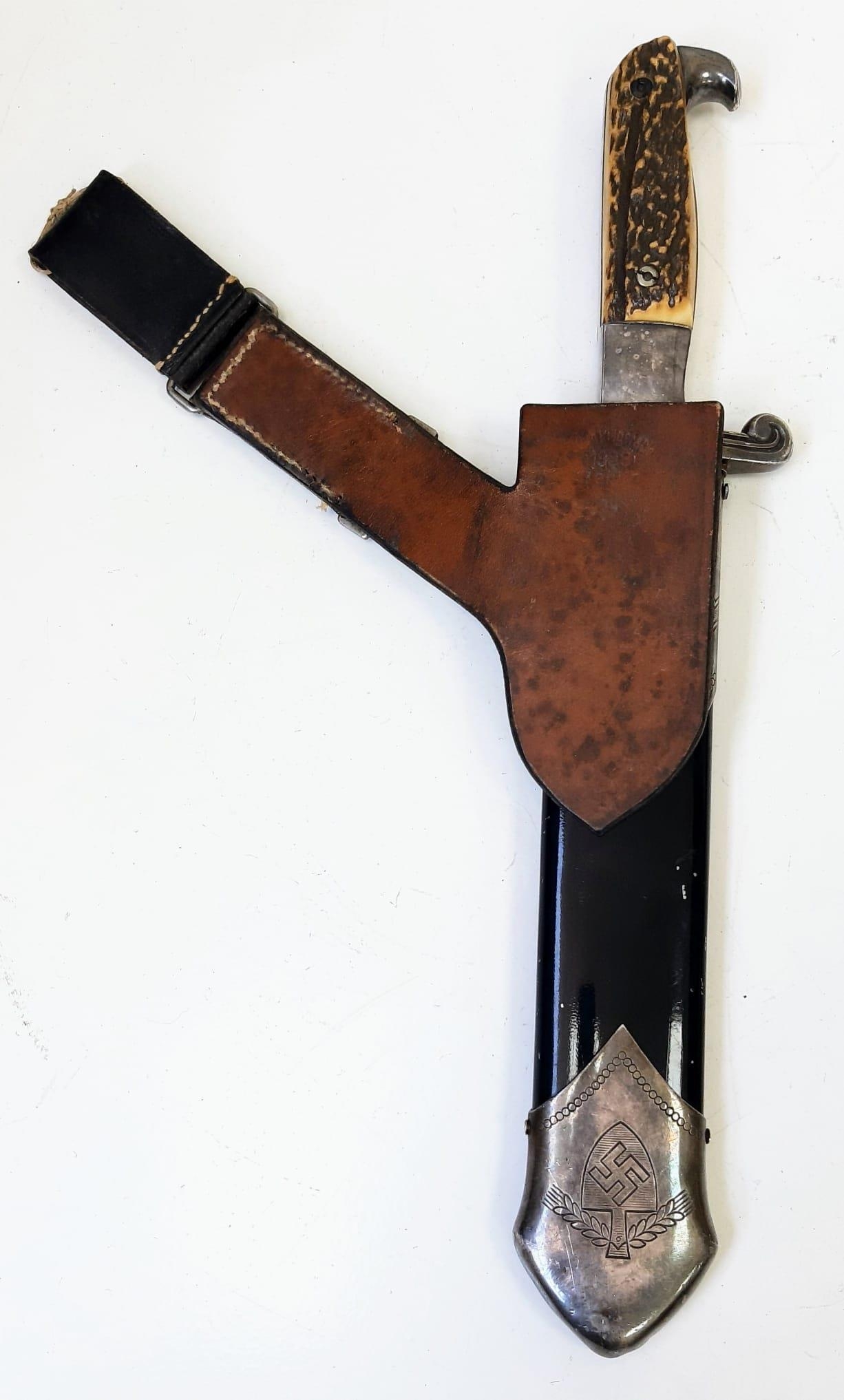 3rd Reich R.A.D Hewer Dagger Model 1934 Maker: Eichorn with impossible to find hanger – all well - Image 2 of 9