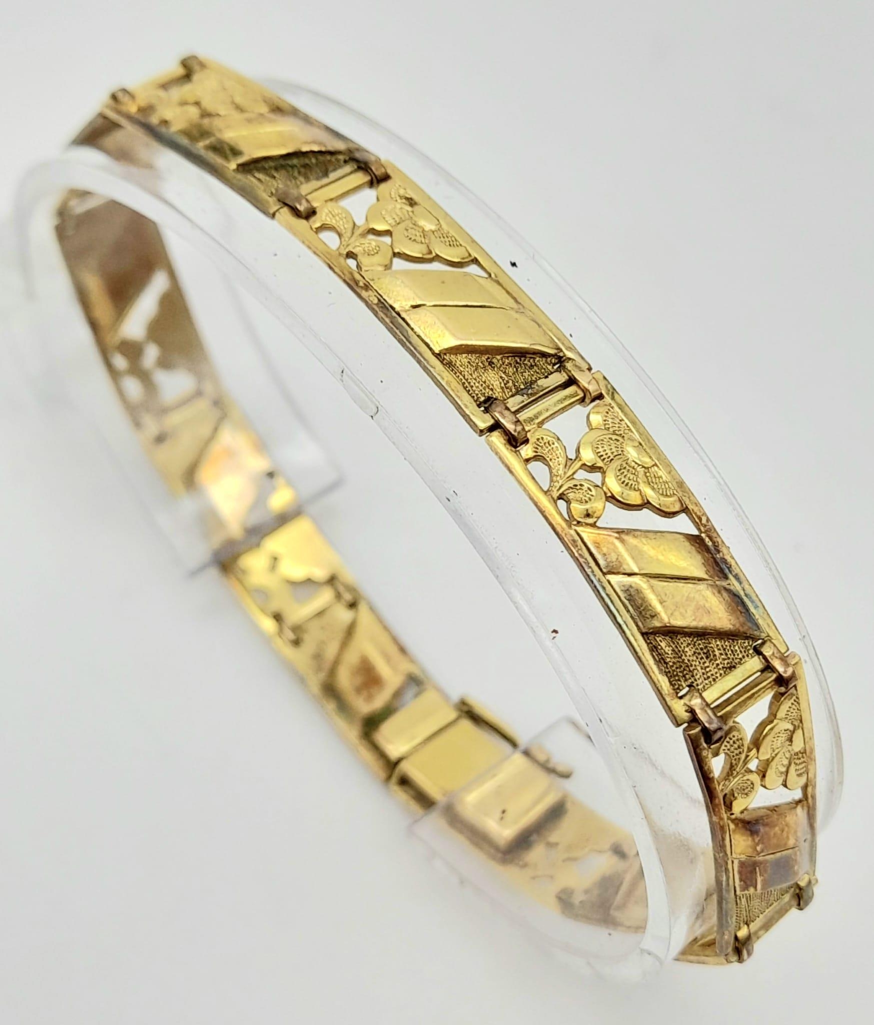 A vintage, 9 K yellow gold bracelet, length: 18 cm, weight: 10 g. - Image 2 of 5