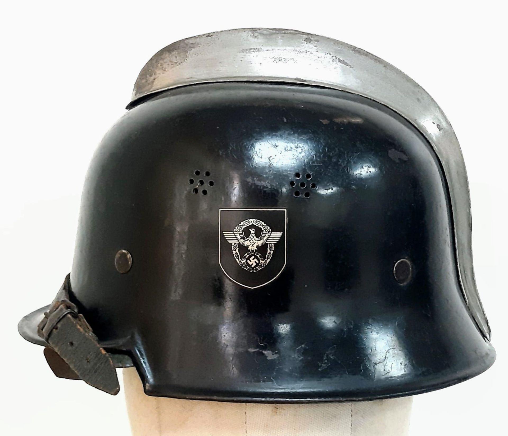 WW2 German Double Decal Fire Crew Helmet. - Bild 3 aus 5