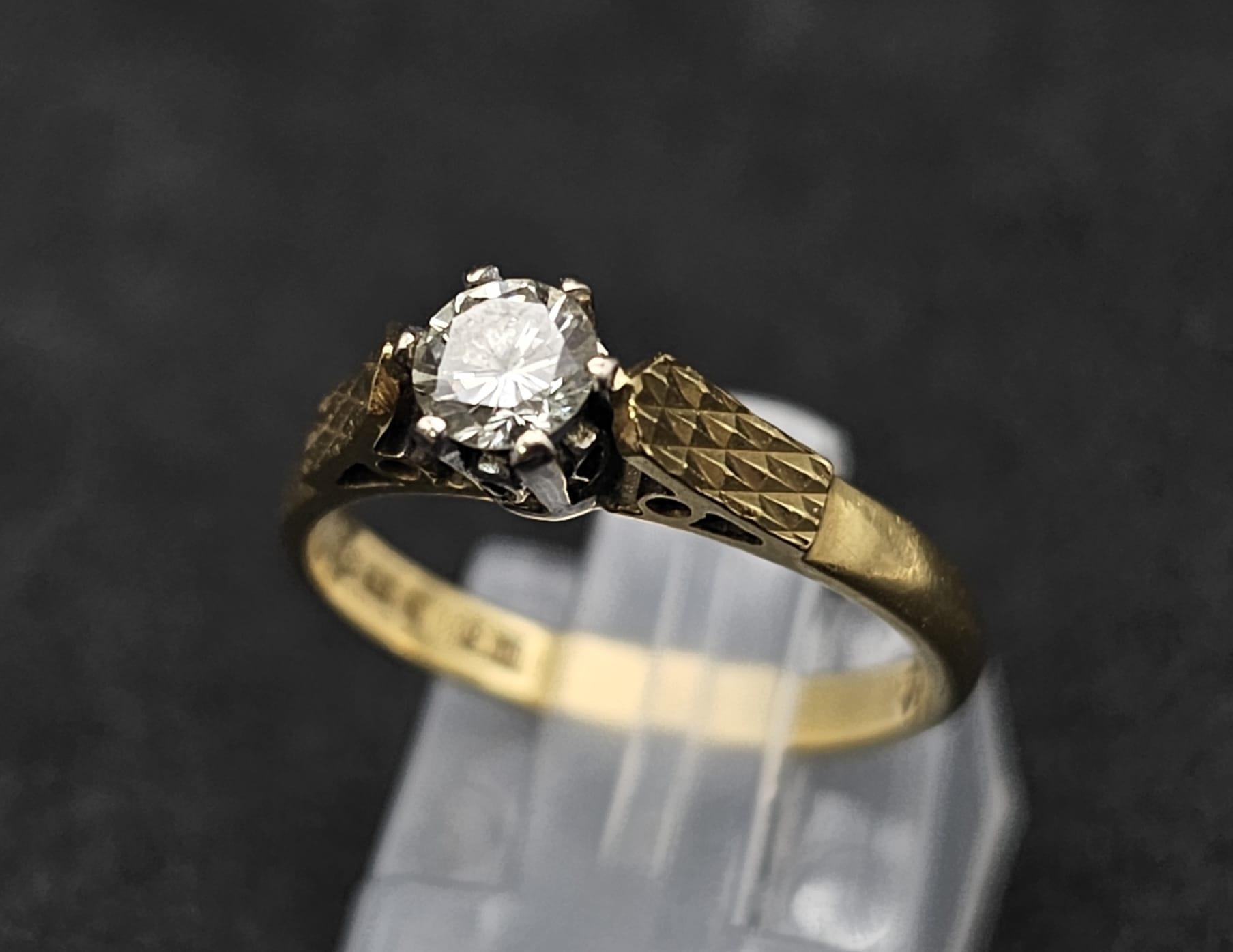 An 18K Yellow Gold Diamond Solitaire Ring. 0.35ct. Size L. 2.96g total weight. - Image 2 of 7