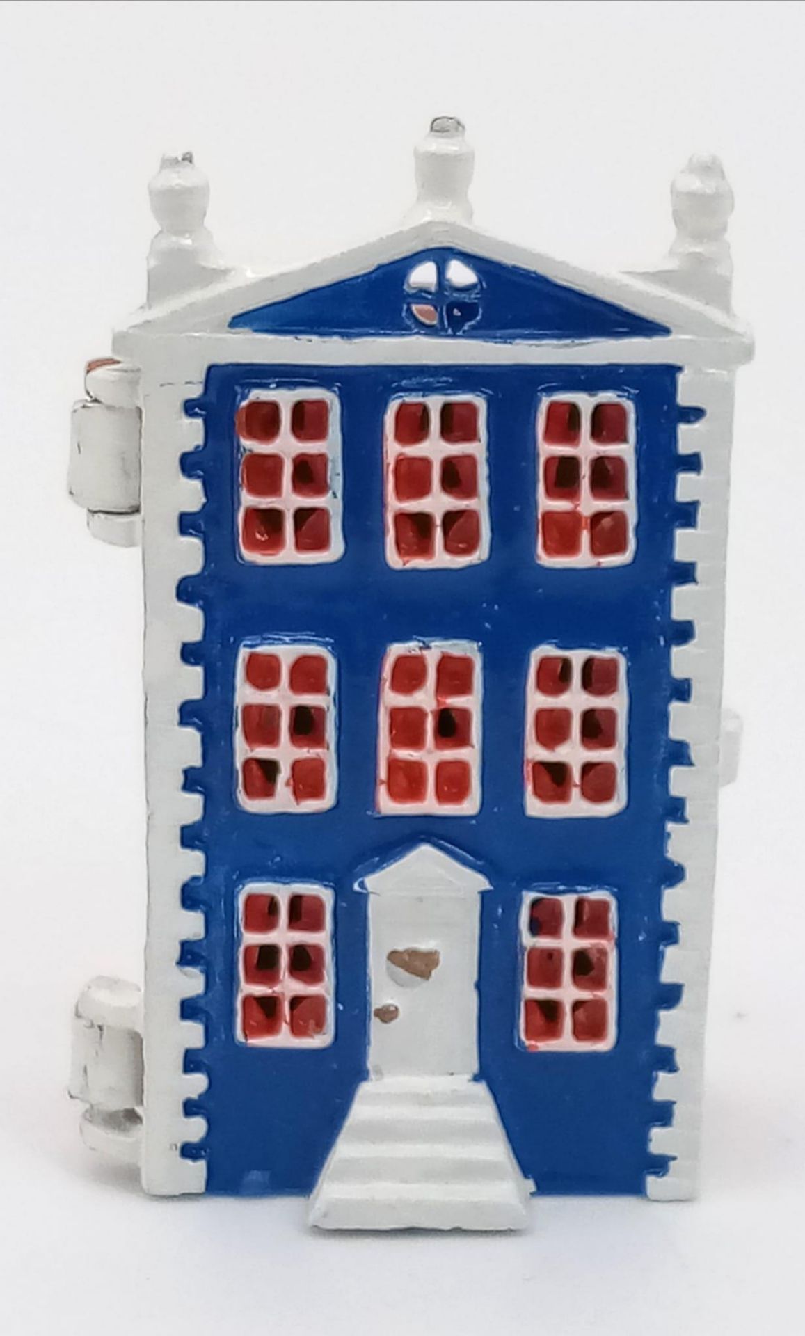 A Vintage Hantel Pewter Miniature Figurine - Townhouse - 3.5cm.