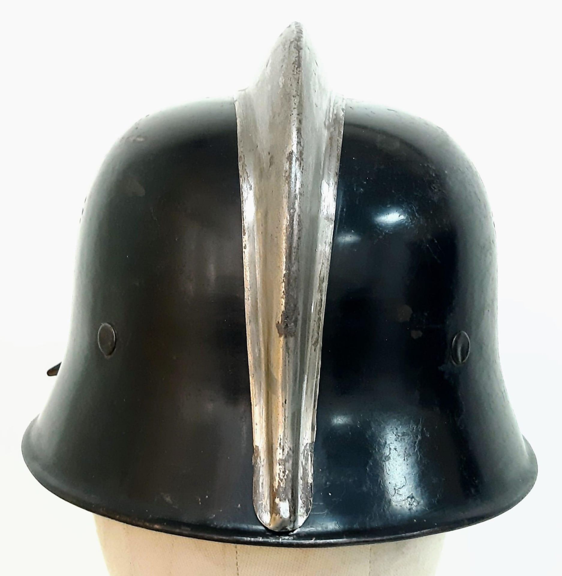 WW2 German Double Decal Fire Crew Helmet. - Bild 4 aus 5