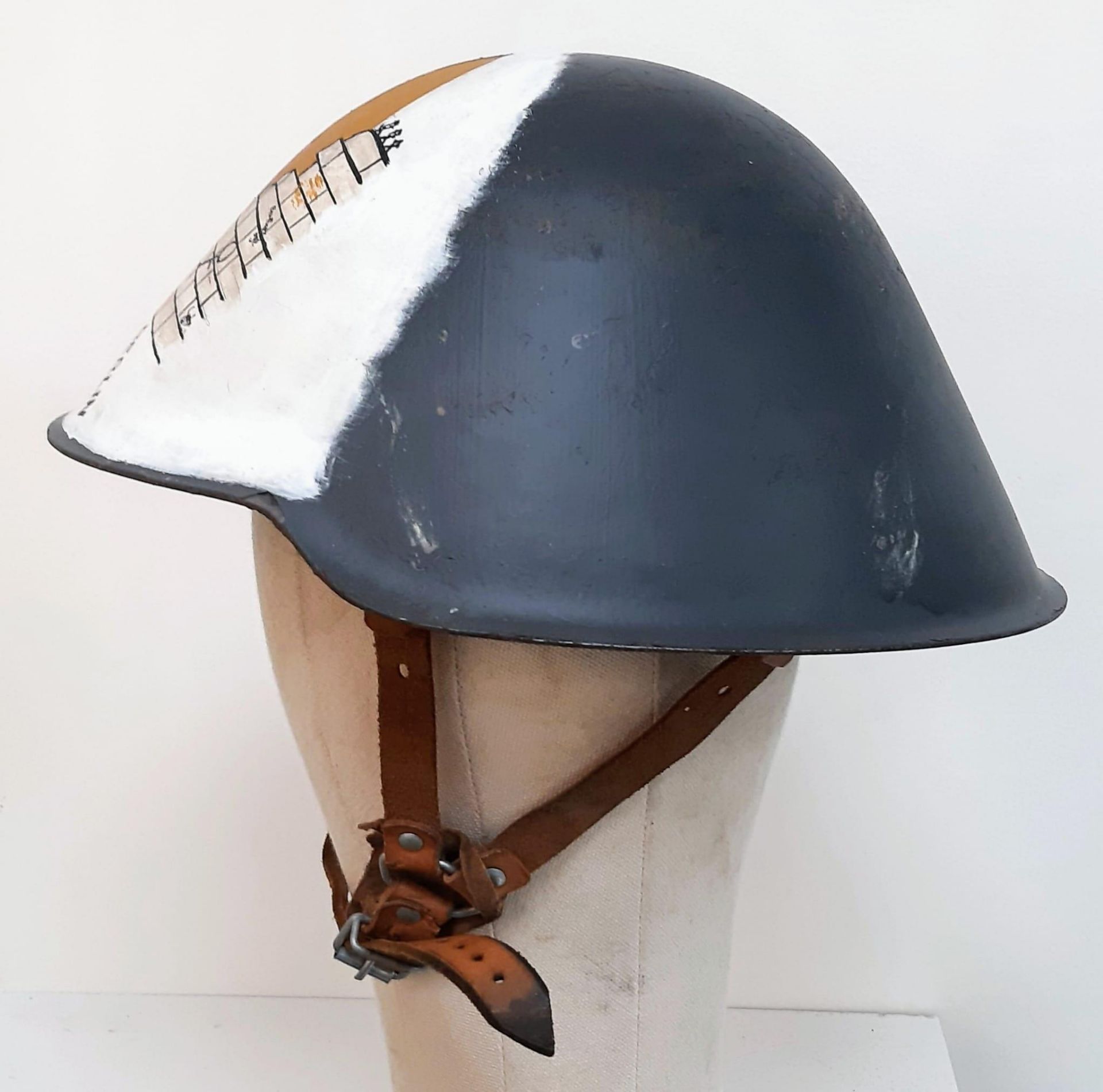 Cold War Period East German D.D.R M56 Helmet with hand painted reunification memorial. - Bild 2 aus 7
