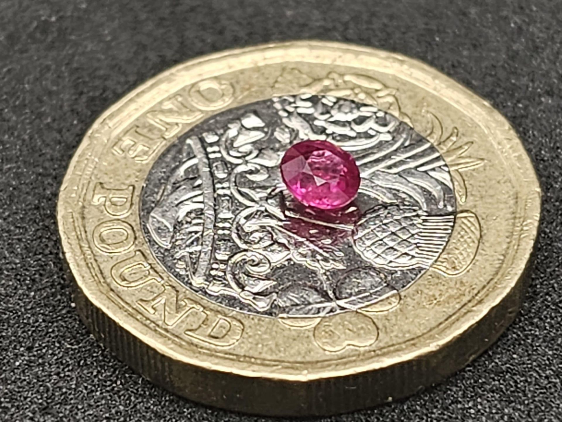 PARCEL OF 6 ROUND RUBIES. 3.21CT - Image 3 of 4