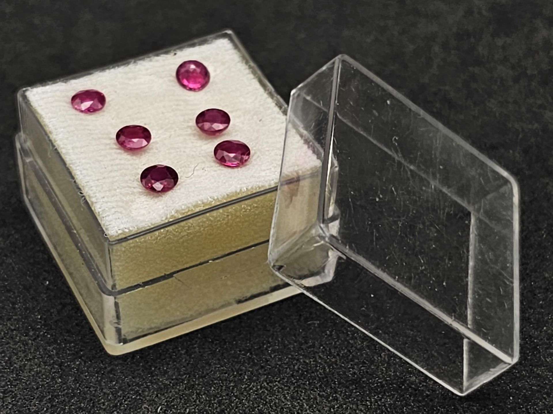 PARCEL OF 6 ROUND RUBIES. 3.21CT - Image 4 of 4