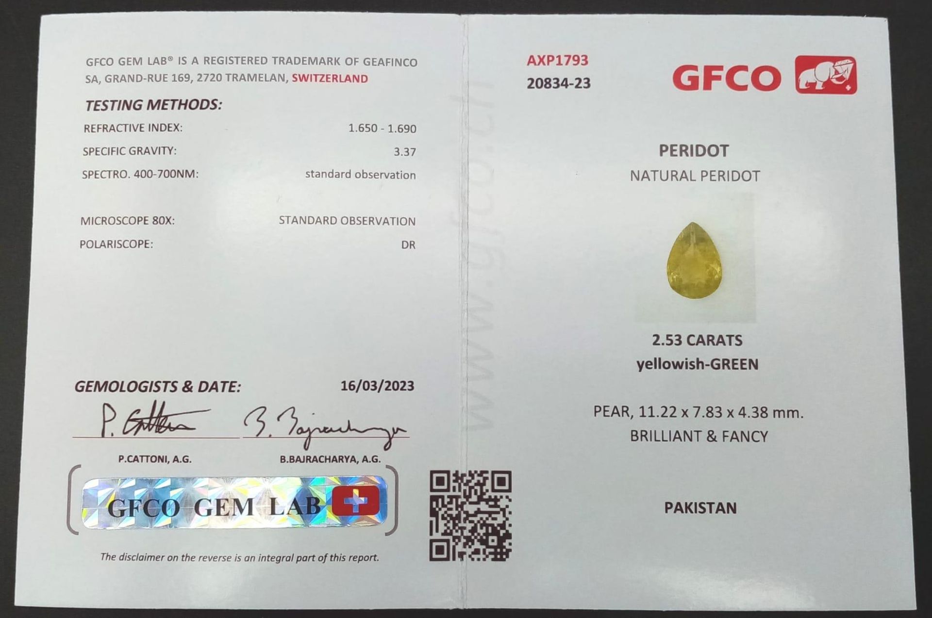 A 2.53ct Pakistani Peridot Gemstone. Pear shaped and comes with a GFCO Swiss Certificate. - Image 4 of 4