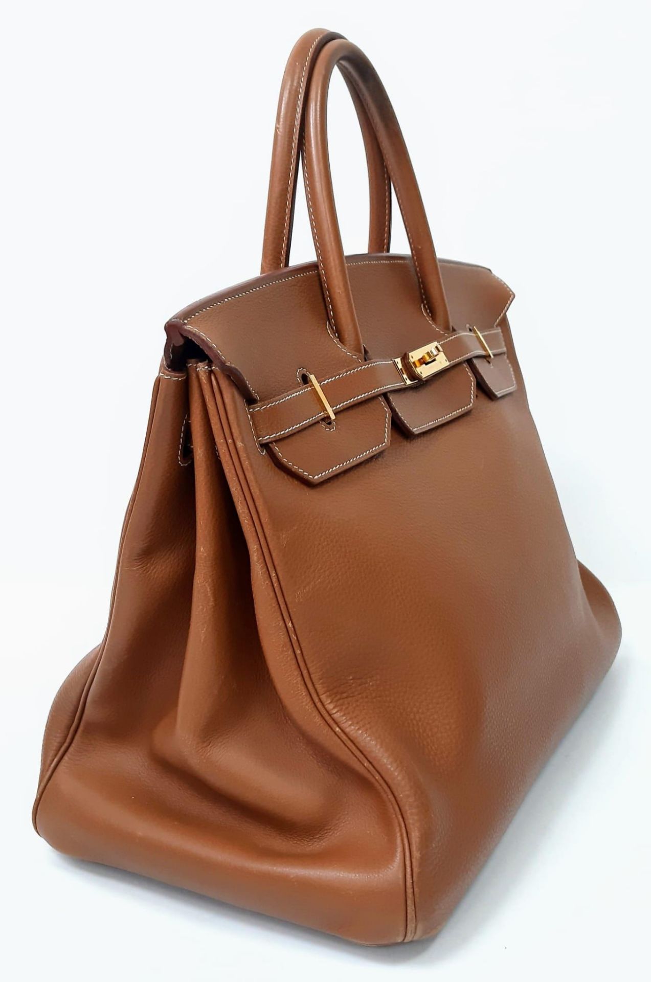A Hermes Birkin Brown Leather Tote Bag. Handcrafted from the highest quality leather by skilled - Bild 3 aus 17