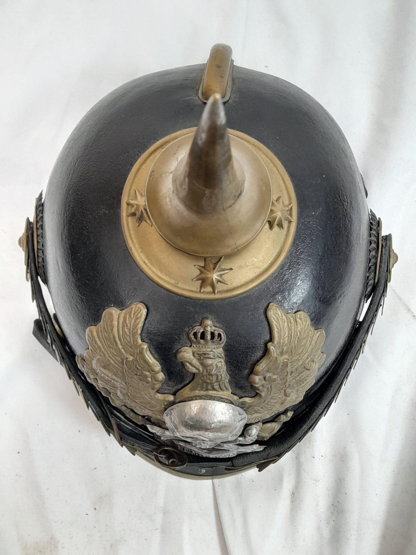 WW1 Imperial German “Brunswick” Pickelhaube. This helmet has been restored using many original parts - Bild 6 aus 6