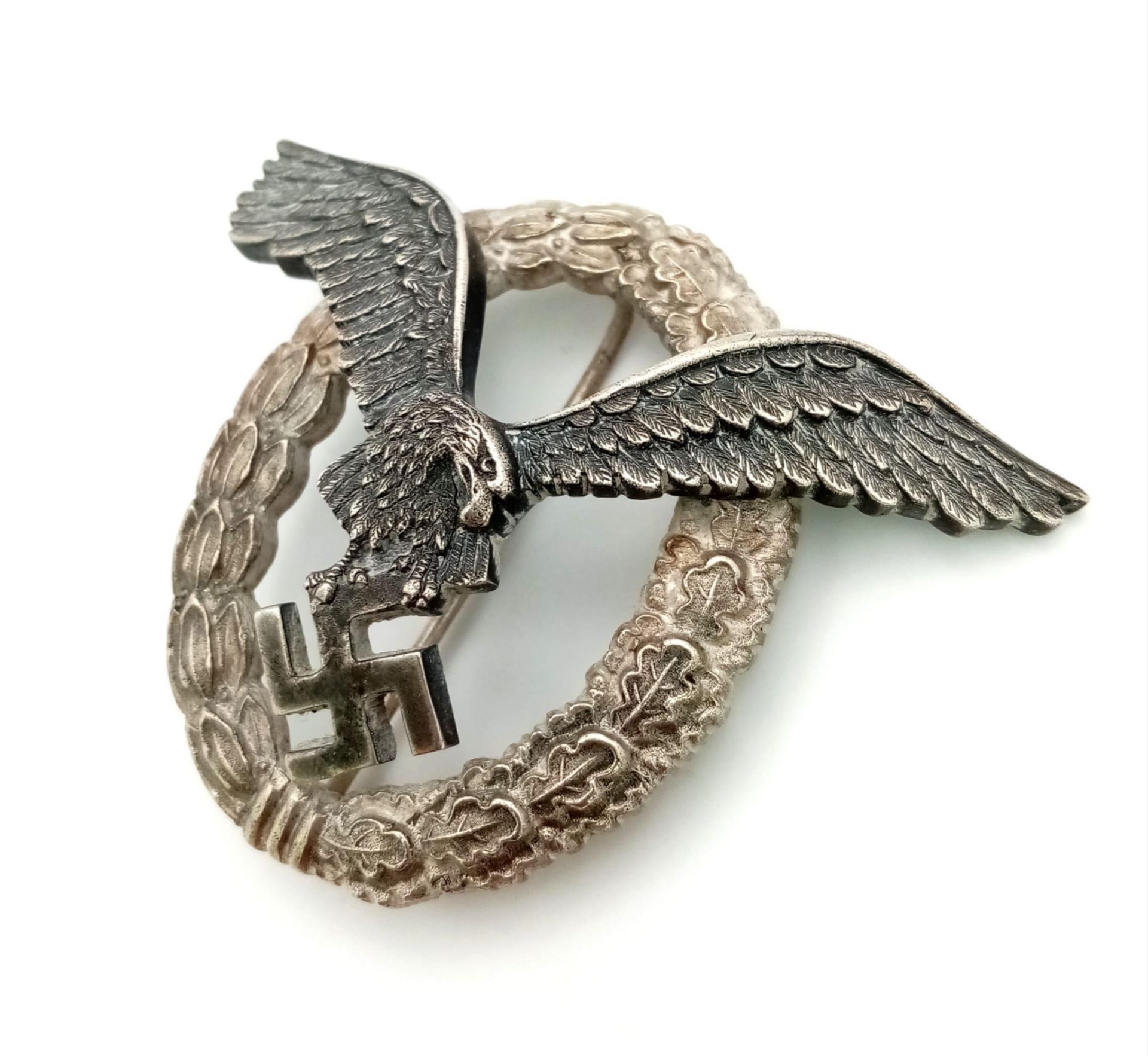 3rd Reich Luftwaffe Pilots Badge. Maker: B & NL. (Berg & Nolte) - Bild 2 aus 4
