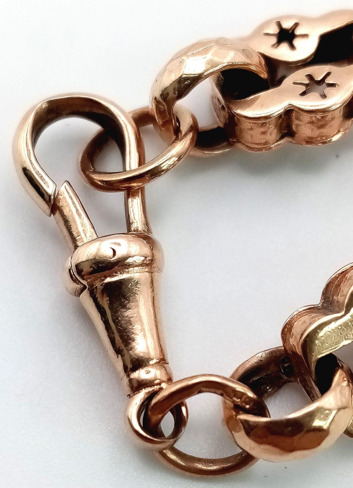 9K ROSE GOLD VINTAGE FANCY LINK BRACELET. TOTAL WEIGHT 22.8G. 22CM IN LENGTH. - Image 6 of 9