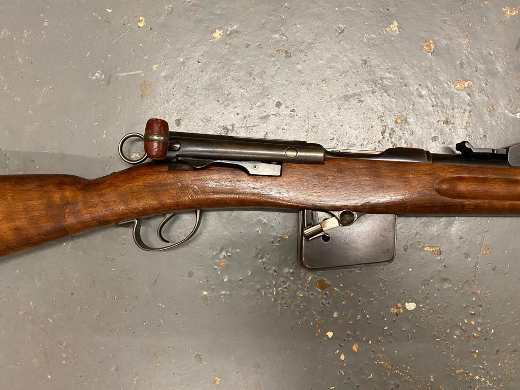 A Swiss Antique Schmidt Rubin Rifle - Obsolete Calibre. This model is in good condition with - Image 8 of 9