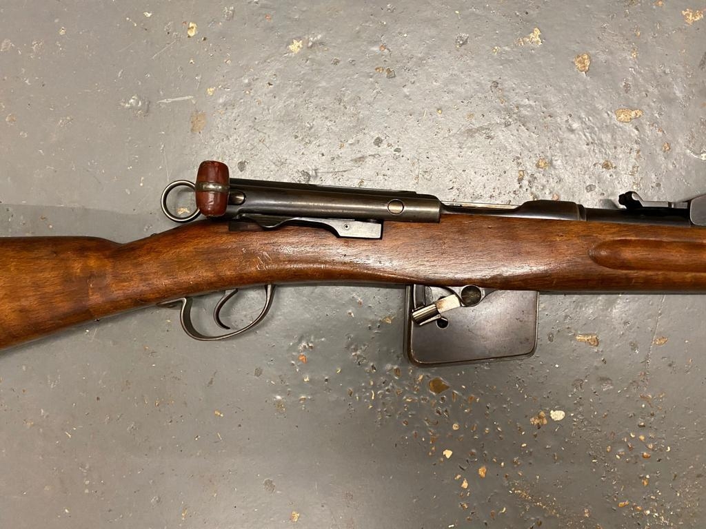 A Swiss Antique Schmidt Rubin Rifle - Obsolete Calibre. This model is in good condition with - Image 6 of 9