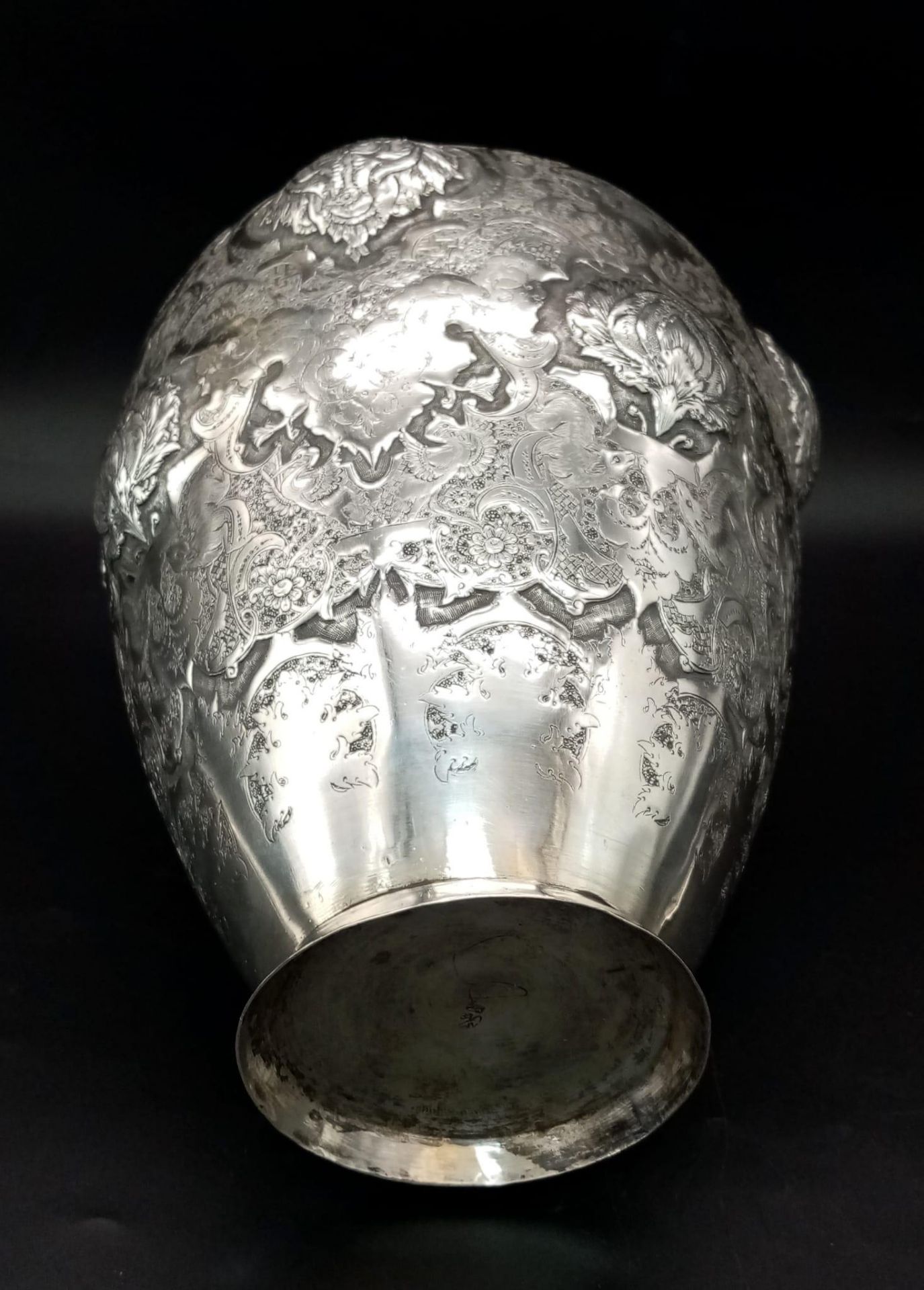 A mid-20th century Iranian (Persian) silver vase, Isfahan circa 1950 by Abbas. Of rounded tapering - Image 8 of 11