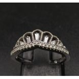 PLATINUM DIAMOND SET CROWN RING. DESIGNED BY EMMY LONDON. TOTAL WEIGHT 4.5G. SIZE L
