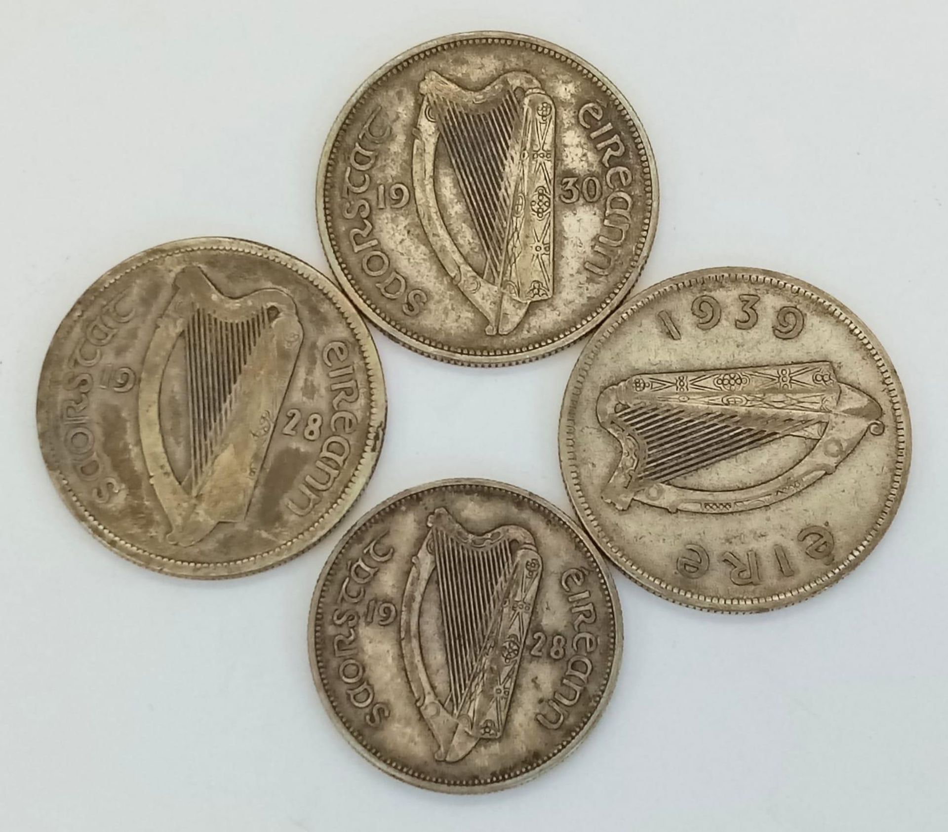 A Parcel of Four Vintage 750 Silver Irish (Eire) Coins Comprising; 3 Half Crowns Dated 1928, - Image 2 of 3
