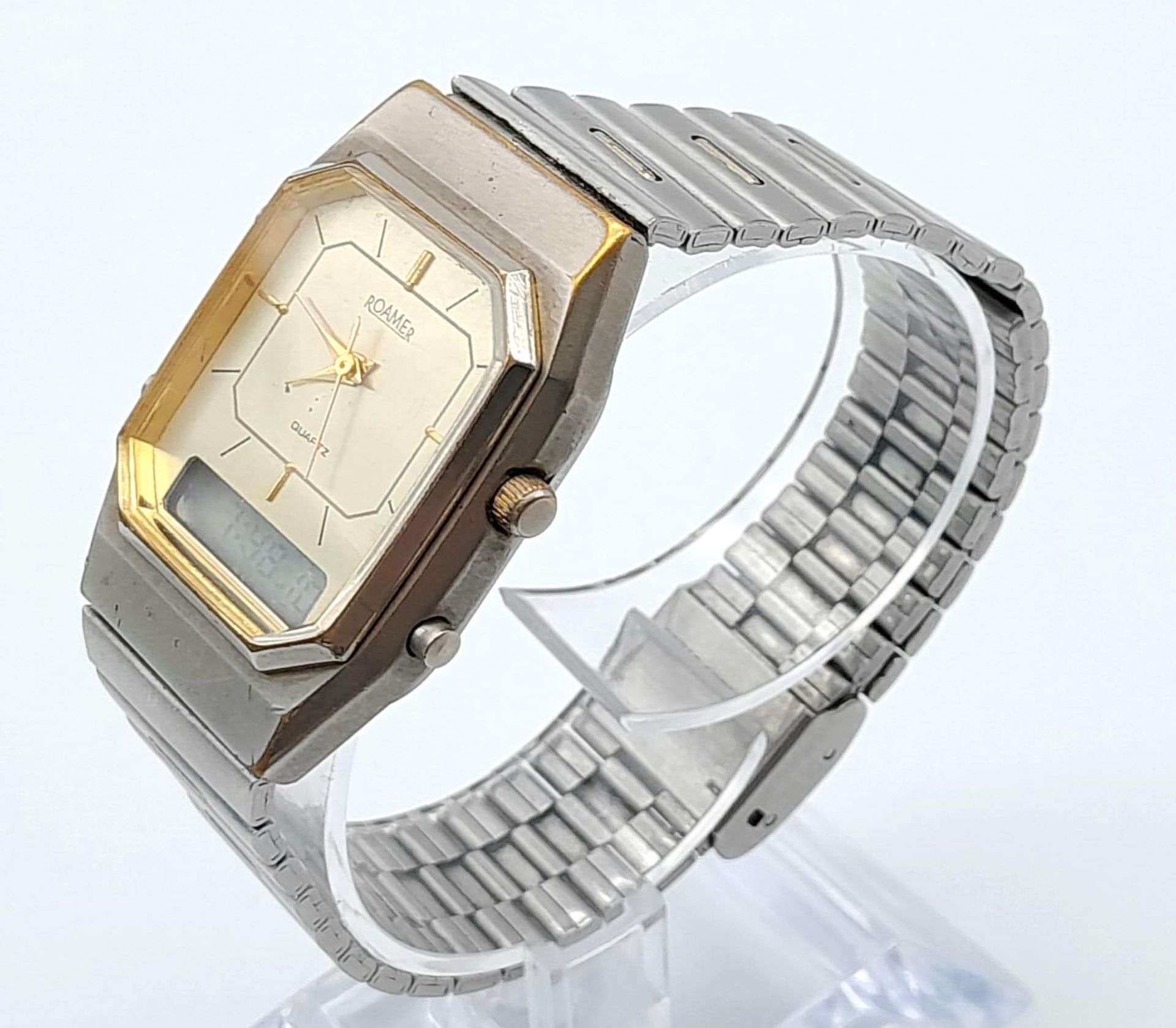 A Rare Vintage Roamer Digital and Analogue Watch. Stainless steel strap and octagonal case - 29mm. - Image 2 of 4