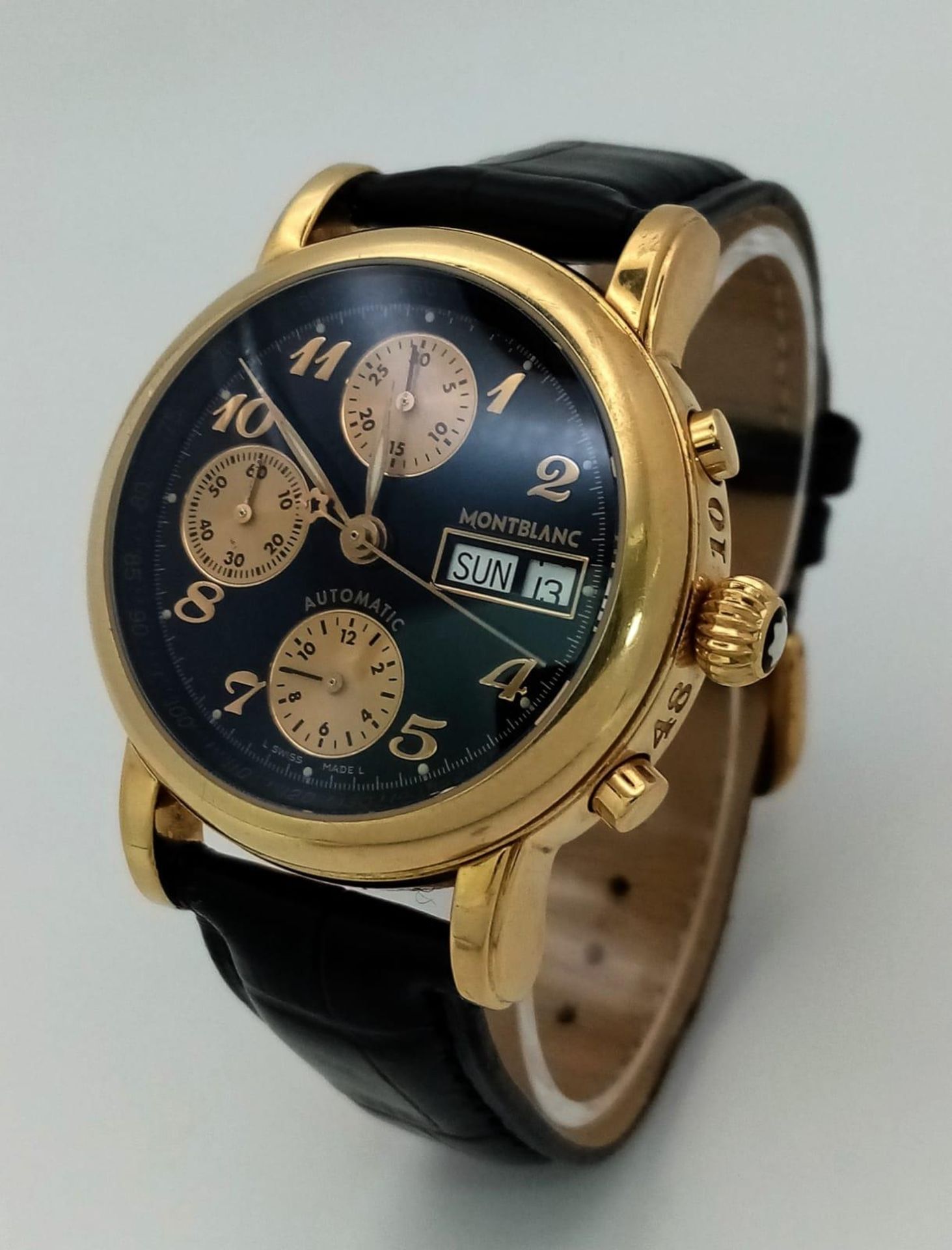 A Montblanc 18K Gold Meisterstuck 4810 Automatic Gents Watch. Black leather strap. 18k gold case - - Image 4 of 23