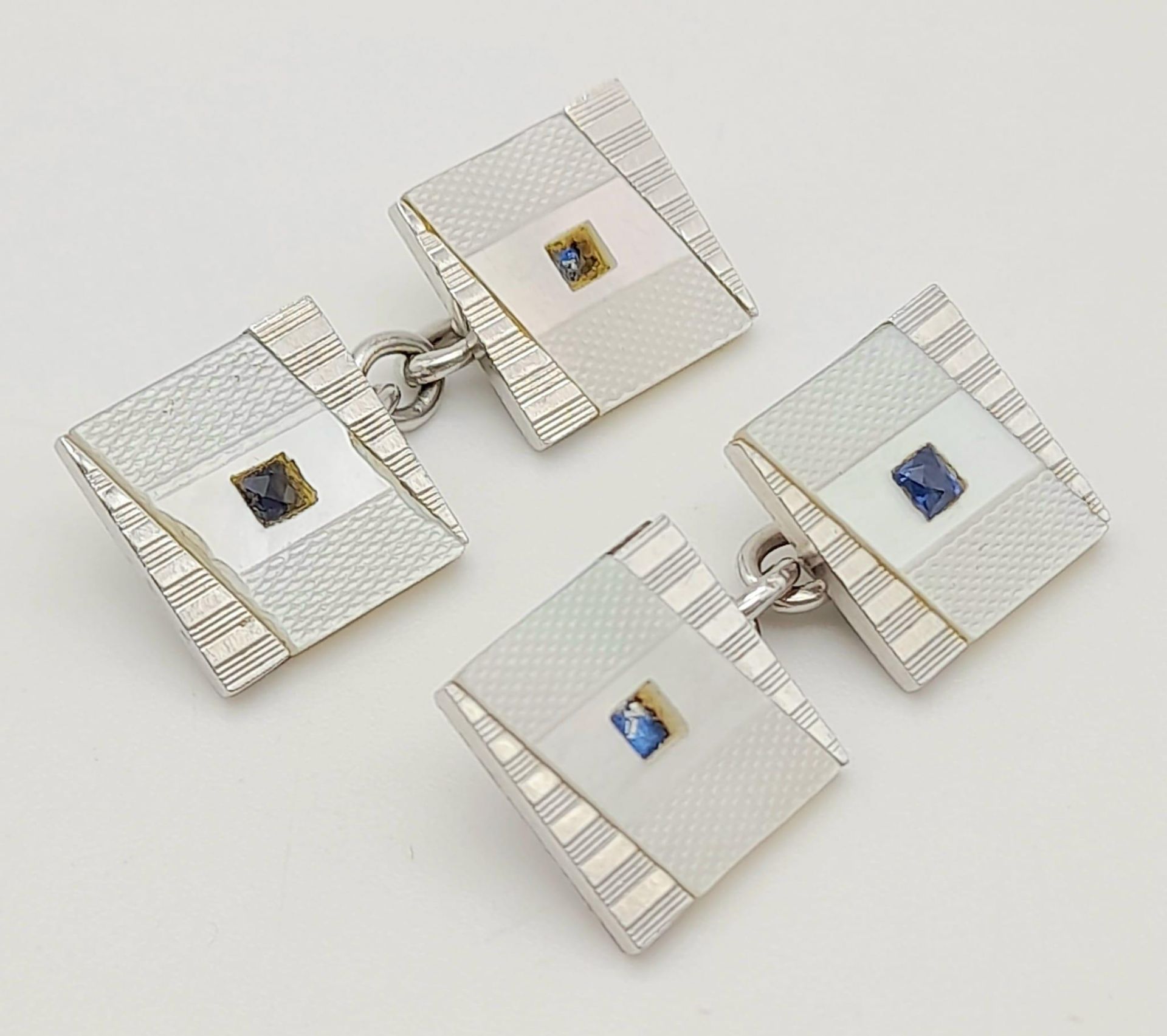 Pair of 9k white gold cufflinks, mother of pearl decorated square faces, weight 5.7g ref 13229 - Image 2 of 4