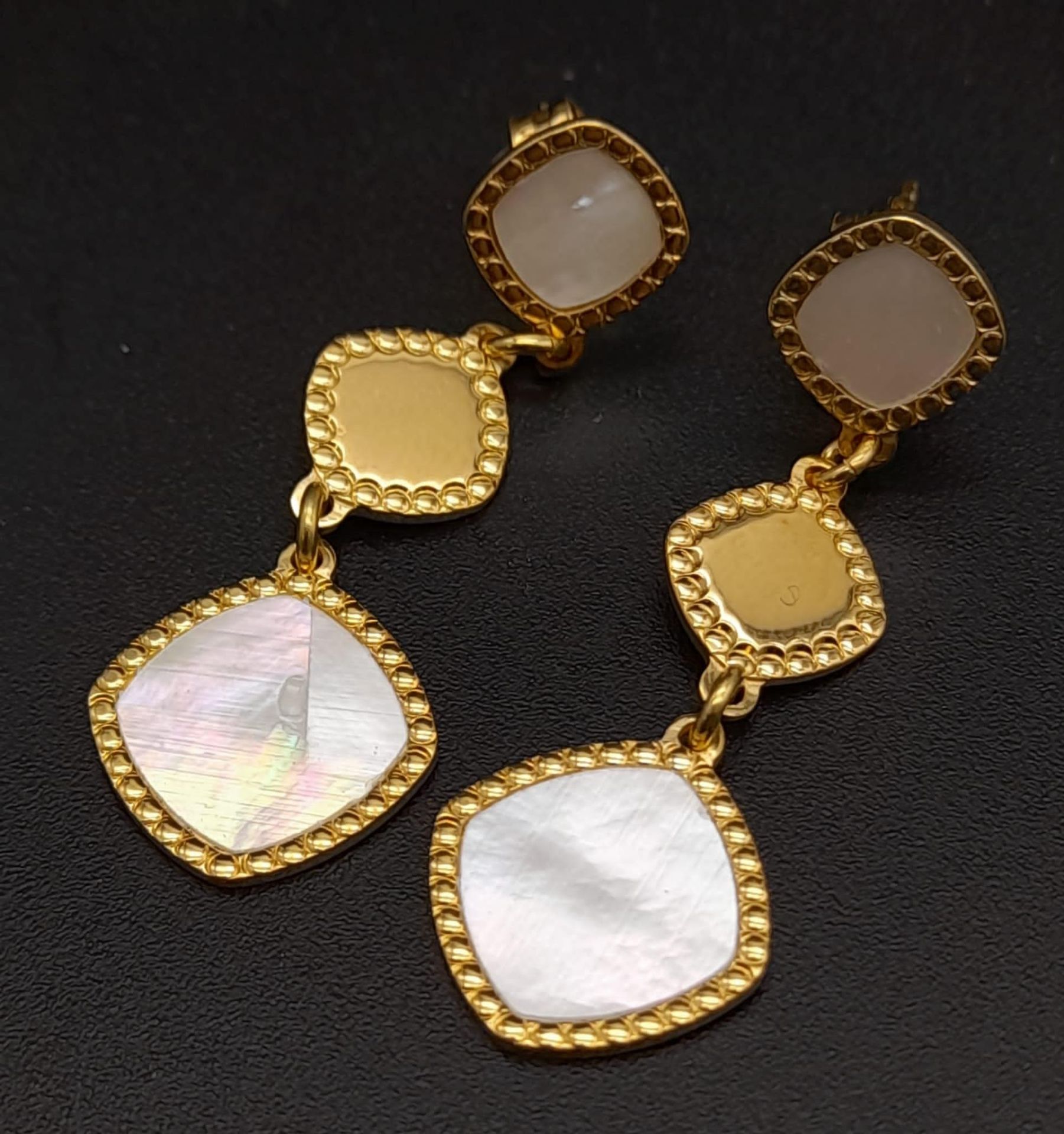 A Pair of Gilded Silver Mother of Pearl Drop Earrings. 3cm drop.