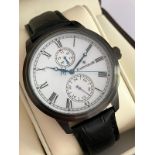 Gentlemans THOMAS EARNSHAW WRISTWATCH WB131596. Having white face with two sub dials and