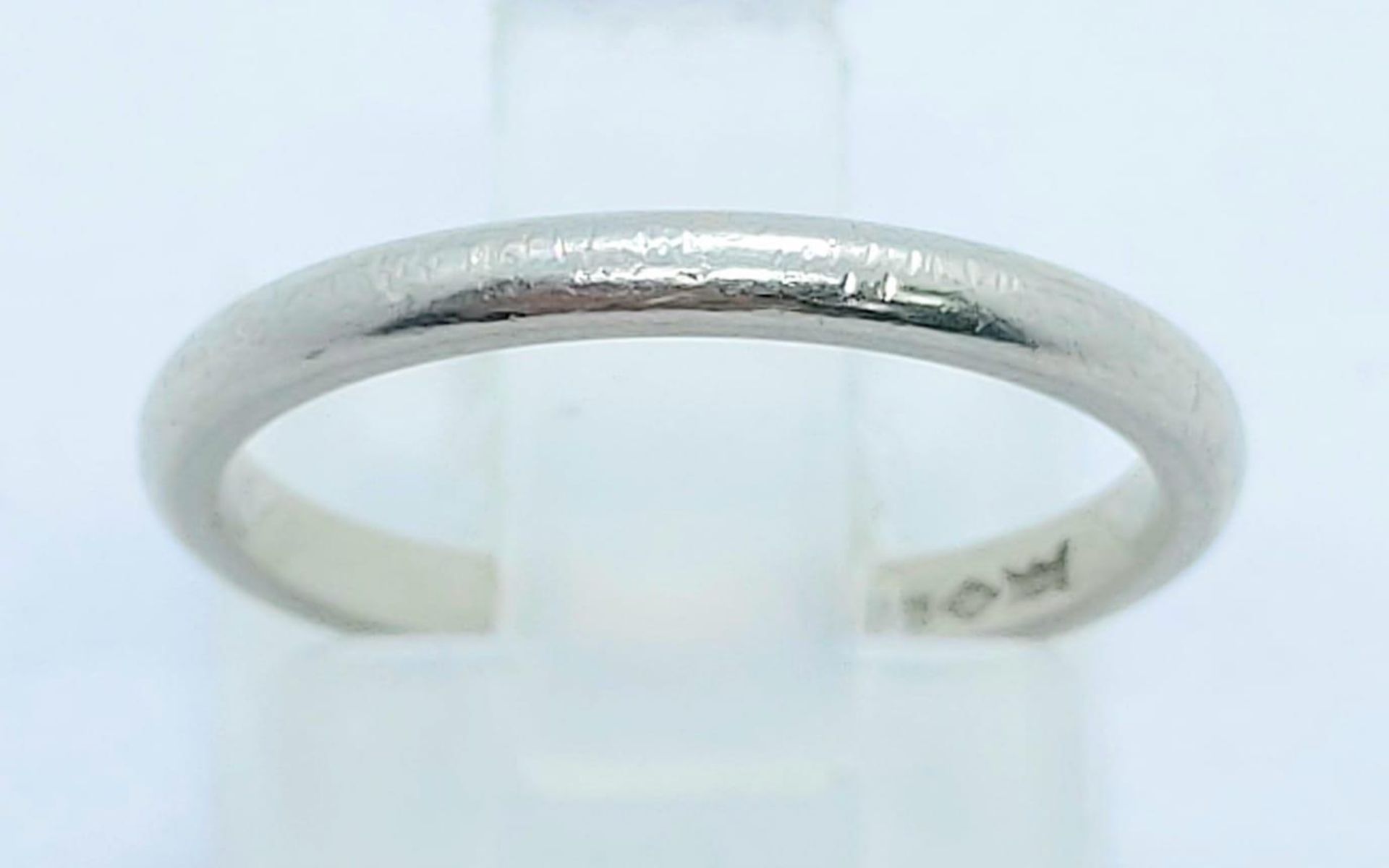 A 950 Platinum Band Ring. Size K. 3.05g weight. - Image 2 of 4